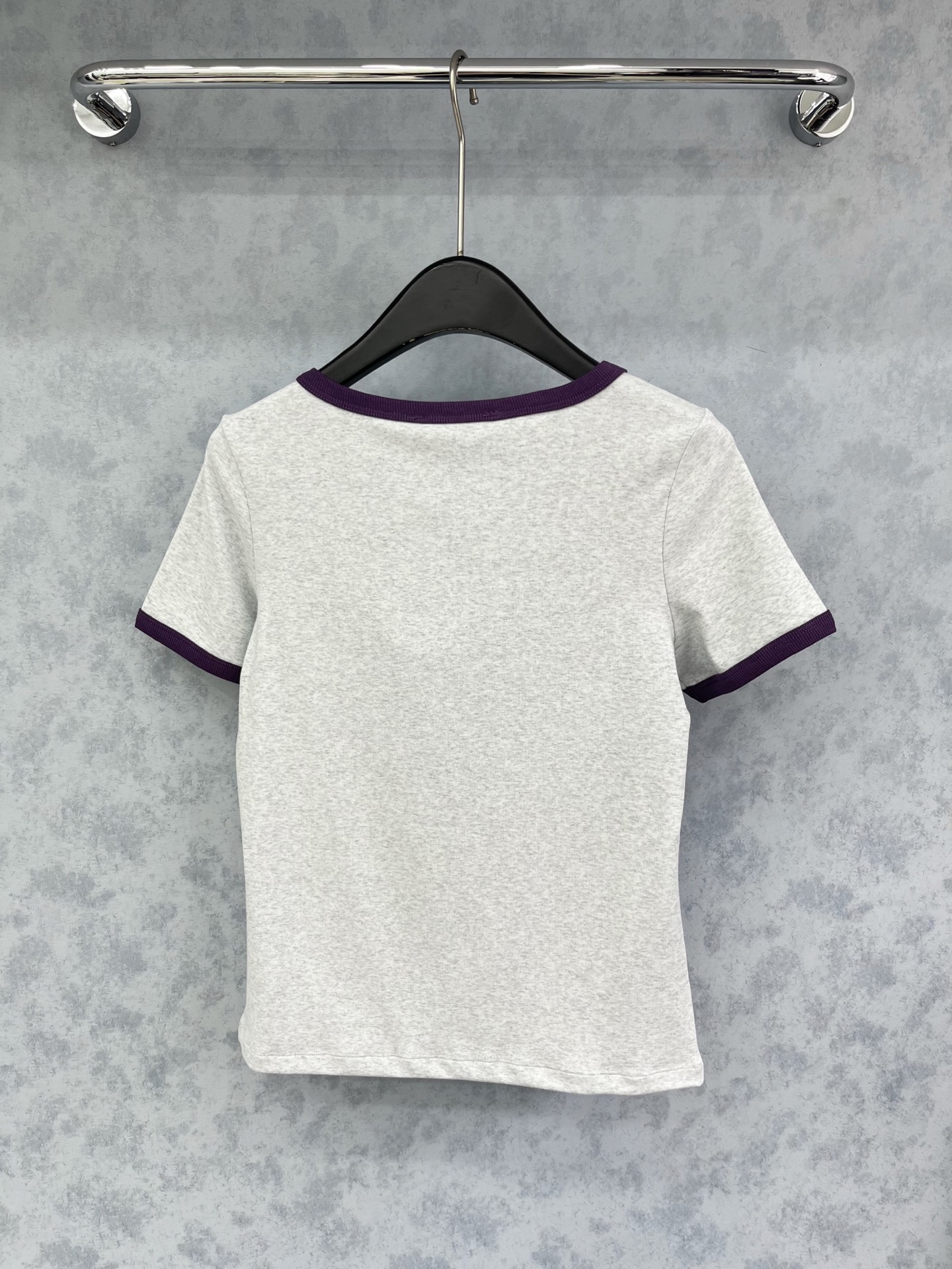 🛒𝐍𝐄𝐖 · 𝟐𝟎𝟐5/爆款现货原单品质 Chlo*｜25新品印花短袖T恤精致版型上身巨显瘦！定制最新工