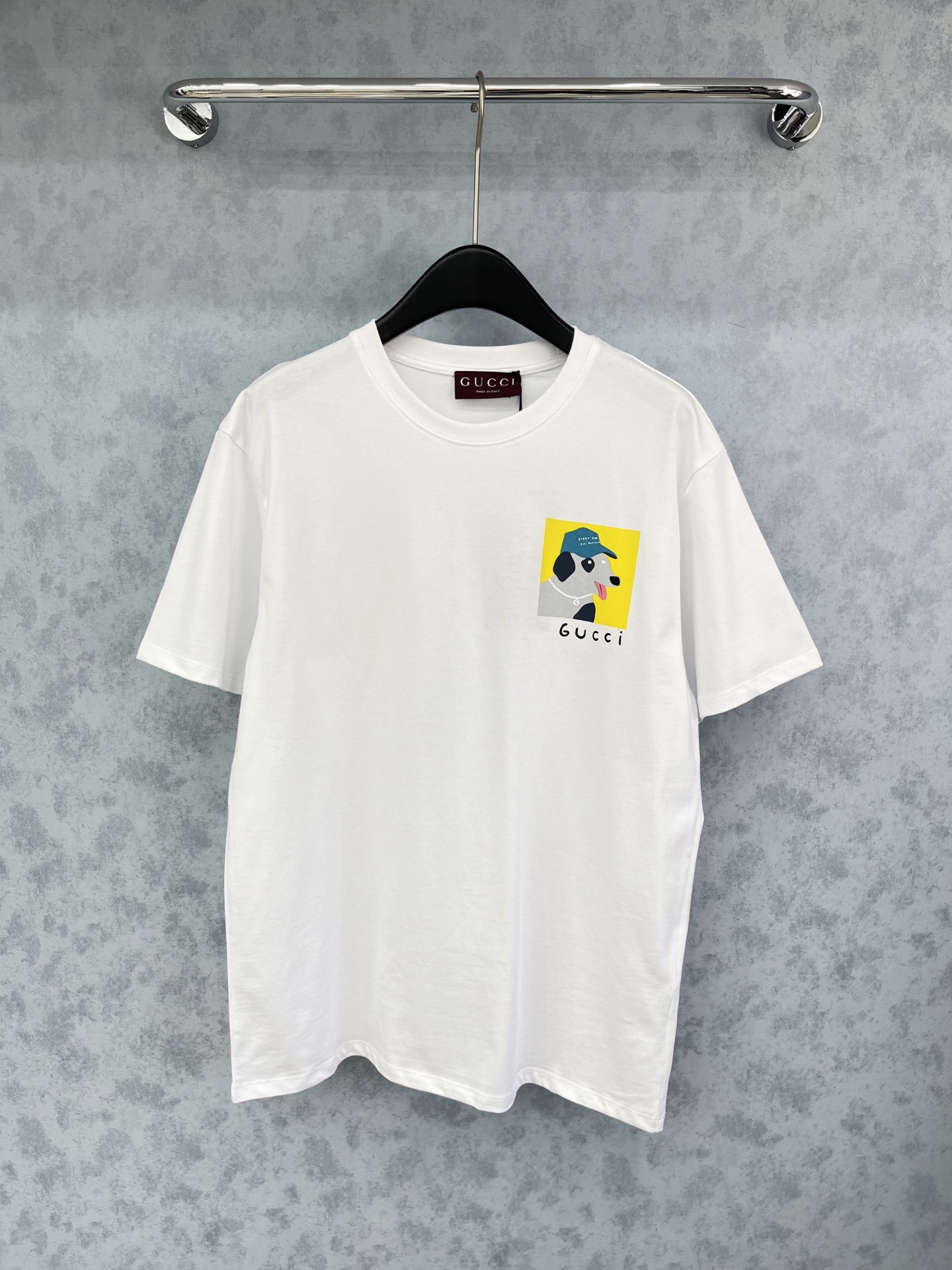 🛒𝐍𝐄𝐖 · 𝟐𝟎𝟐5/爆款现货原单品质 Guc*｜25新品前后印花短袖T恤宽松版型上身巨显瘦！定制最新