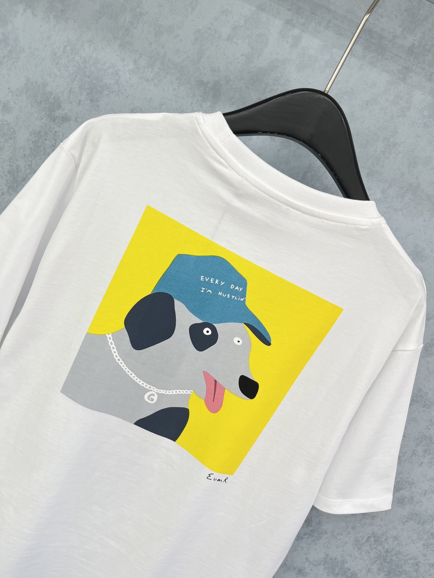 🛒𝐍𝐄𝐖 · 𝟐𝟎𝟐5/爆款现货原单品质 Guc*｜25新品前后印花短袖T恤宽松版型上身巨显瘦！定制最新