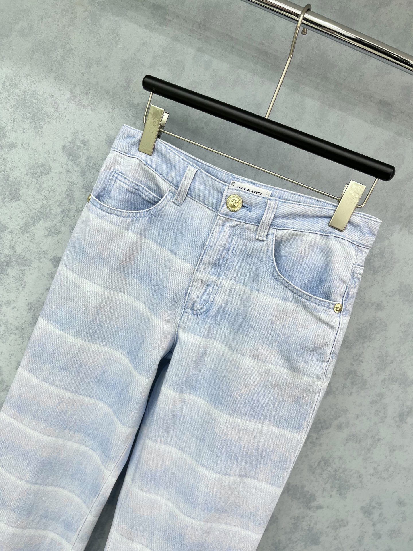 🛒𝐍𝐄𝐖 · 𝟐𝟎𝟐5/爆款现货【原版订制】 Cha*｜25经典条纹渐变色牛仔裤 工艺款 高端设计 进口