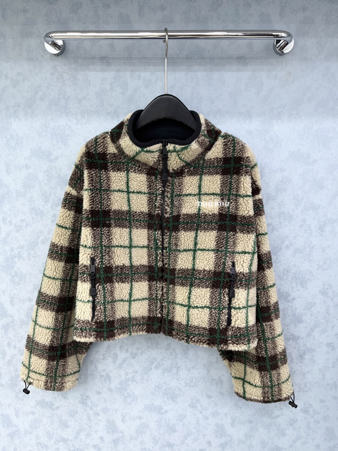 🛒𝐍𝐄𝐖 · 𝟐𝟎𝟐5/爆款现货【原版定制】 Miu Mi *｜2025新品摇粒绒拉链外套 系列款对比🆚