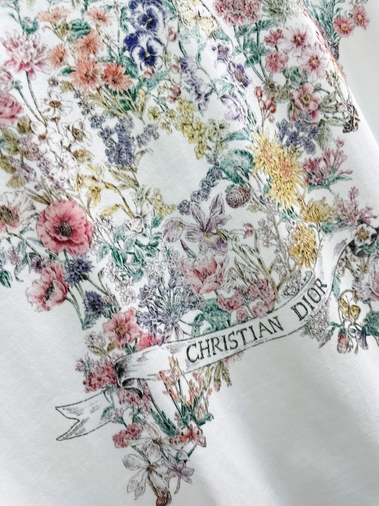 🛒𝐍𝐄𝐖 · 𝟐𝟎𝟐5/爆款现货【原版定制】Dio*｜精致印花短袖T恤高订面料 亲肤透气舒适标志性字母图