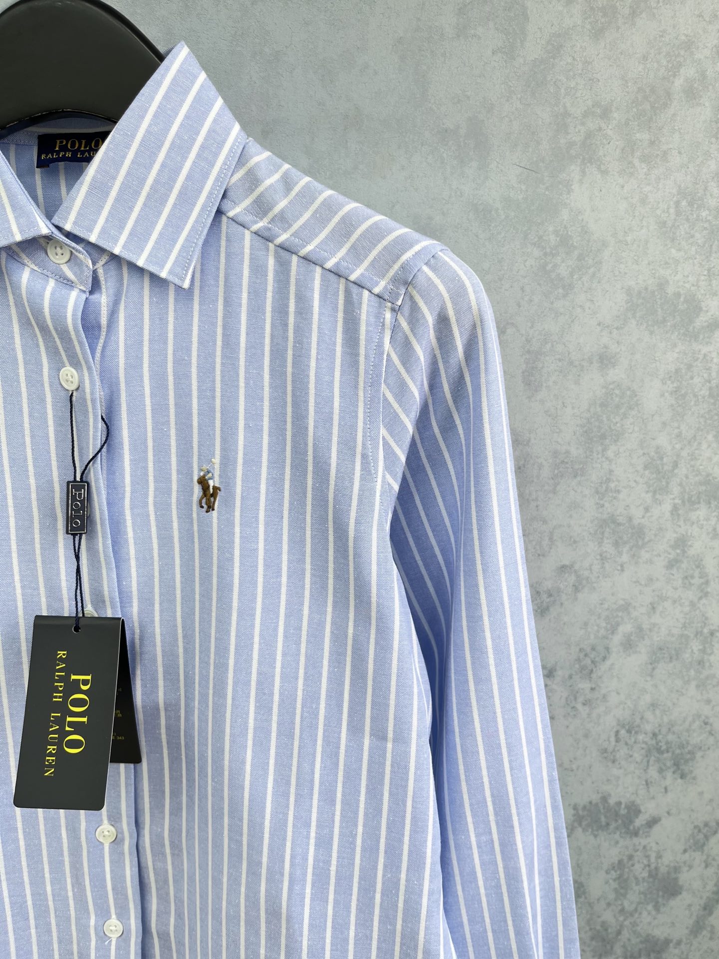 🛒𝐍𝐄𝐖 · 𝟐𝟎𝟐5/爆款现货原单品质 小众｜2025条纹翻领刺绣衬衫定制YB材质 舒适好穿 挺括有型