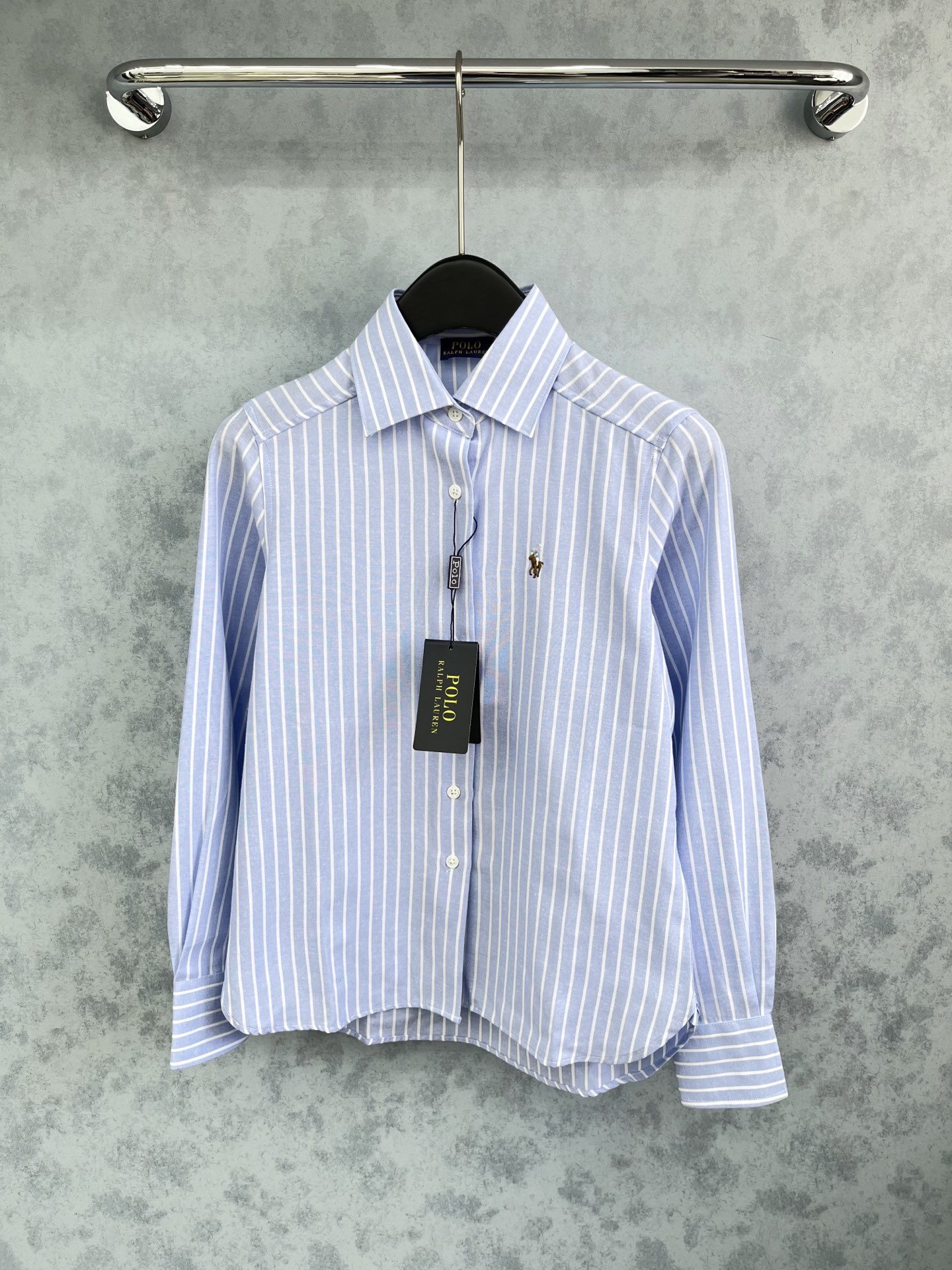 🛒𝐍𝐄𝐖 · 𝟐𝟎𝟐5/爆款现货原单品质 小众｜2025条纹翻领刺绣衬衫定制YB材质 舒适好穿 挺括有型