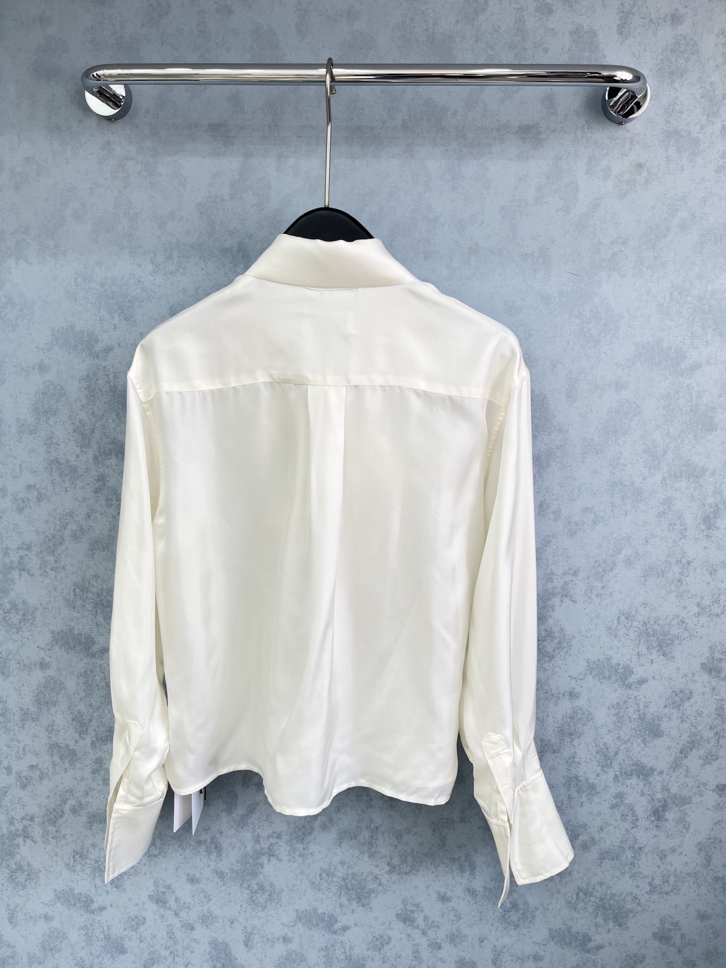 🛒𝐍𝐄𝐖 · 𝟐𝟎𝟐5/爆款现货【原版定制】Chane*｜2025新品翻领真丝衬衫 系列款1:1定制YB