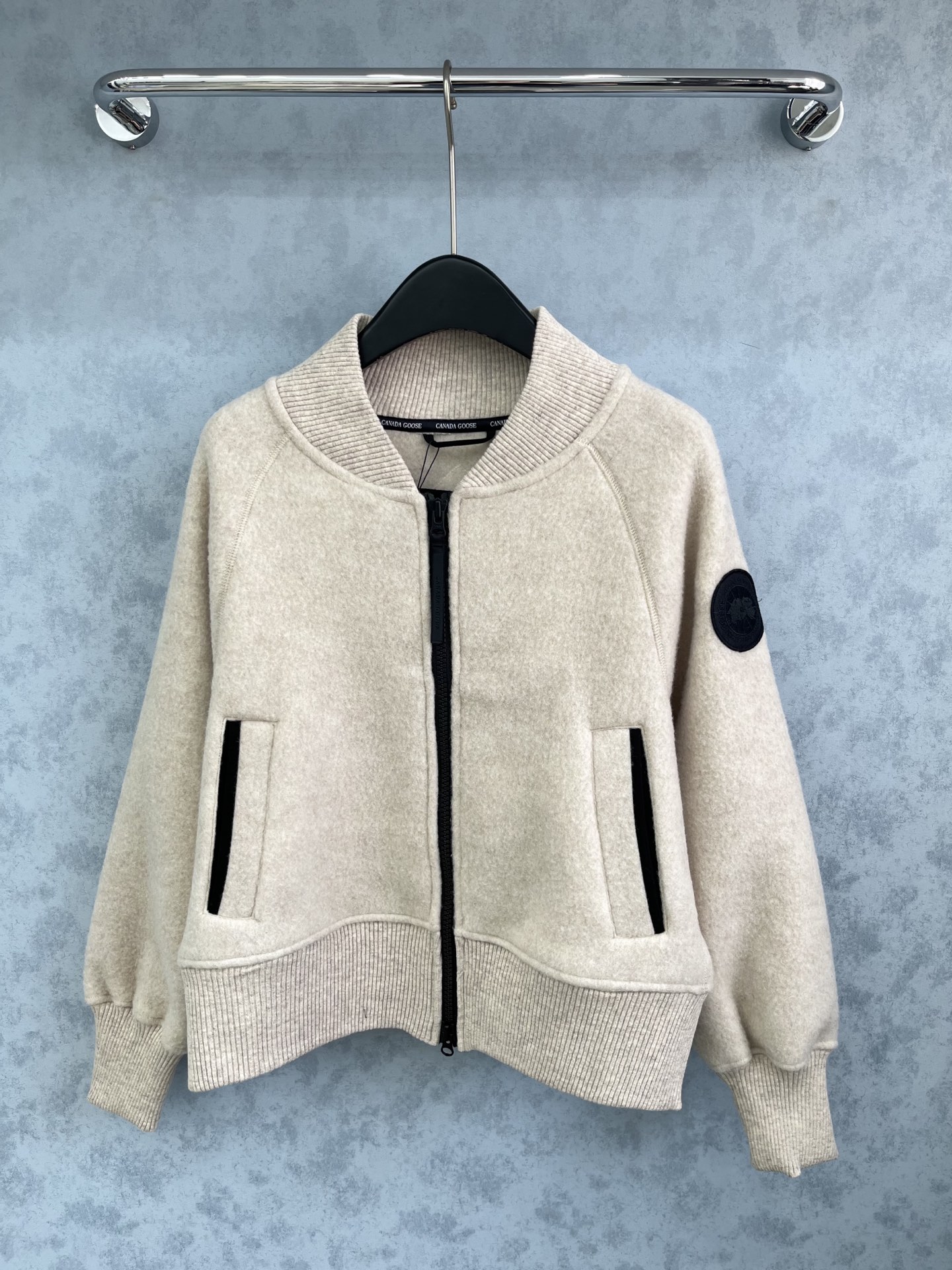 🛒𝐍𝐄𝐖 · 𝟐𝟎𝟐5/爆款现货【原版定制】加拿大*｜2025经典立领拉链羊毛🦙呢夹克外套定制高级面料，