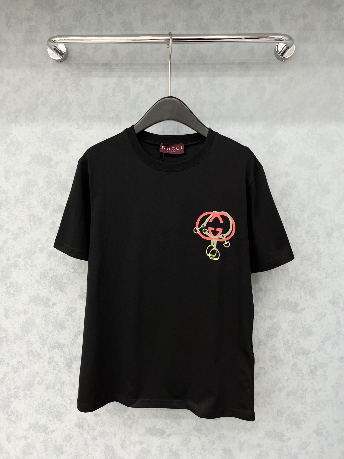 🛒𝐍𝐄𝐖 · 𝟐𝟎𝟐5/爆款现货原单品质 Guc*｜25新品印花短袖T恤宽松版型上身巨显瘦！定制最新工艺