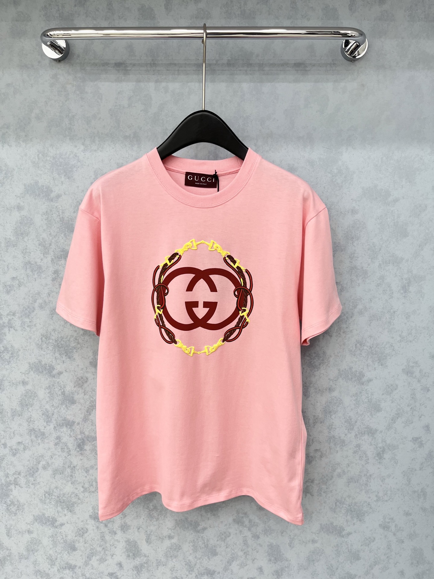 🛒𝐍𝐄𝐖 · 𝟐𝟎𝟐5/爆款现货原单品质 Guc*｜25新品印花短袖T恤宽松版型上身巨显瘦！定制最新工艺