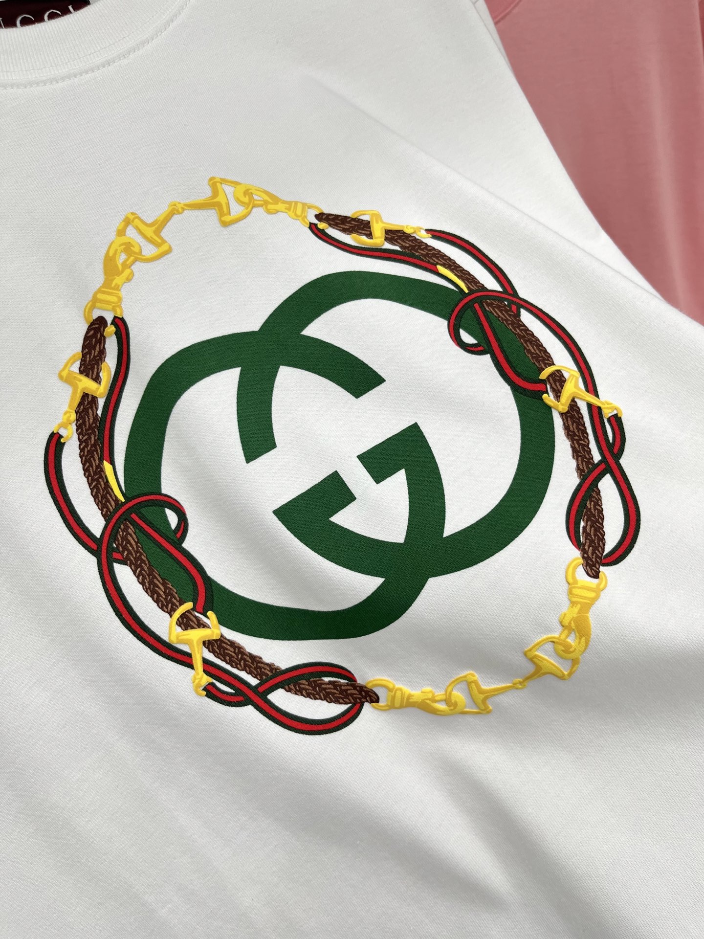 🛒𝐍𝐄𝐖 · 𝟐𝟎𝟐5/爆款现货原单品质 Guc*｜25新品印花短袖T恤宽松版型上身巨显瘦！定制最新工艺