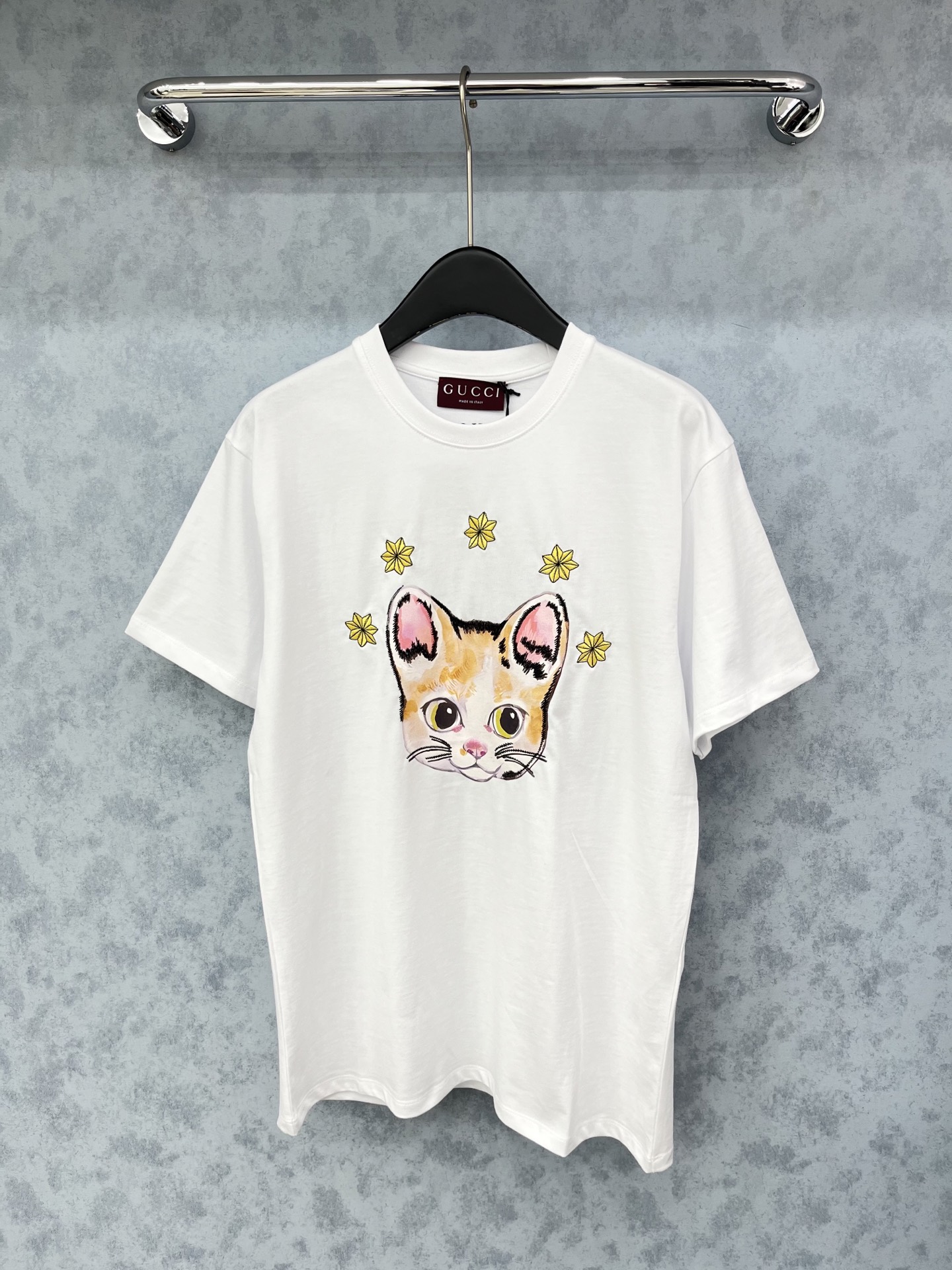 🛒𝐍𝐄𝐖 · 𝟐𝟎𝟐5/爆款现货原单品质 Guc*｜25新品印花刺绣短袖T恤宽松版型上身巨显瘦！定制最新