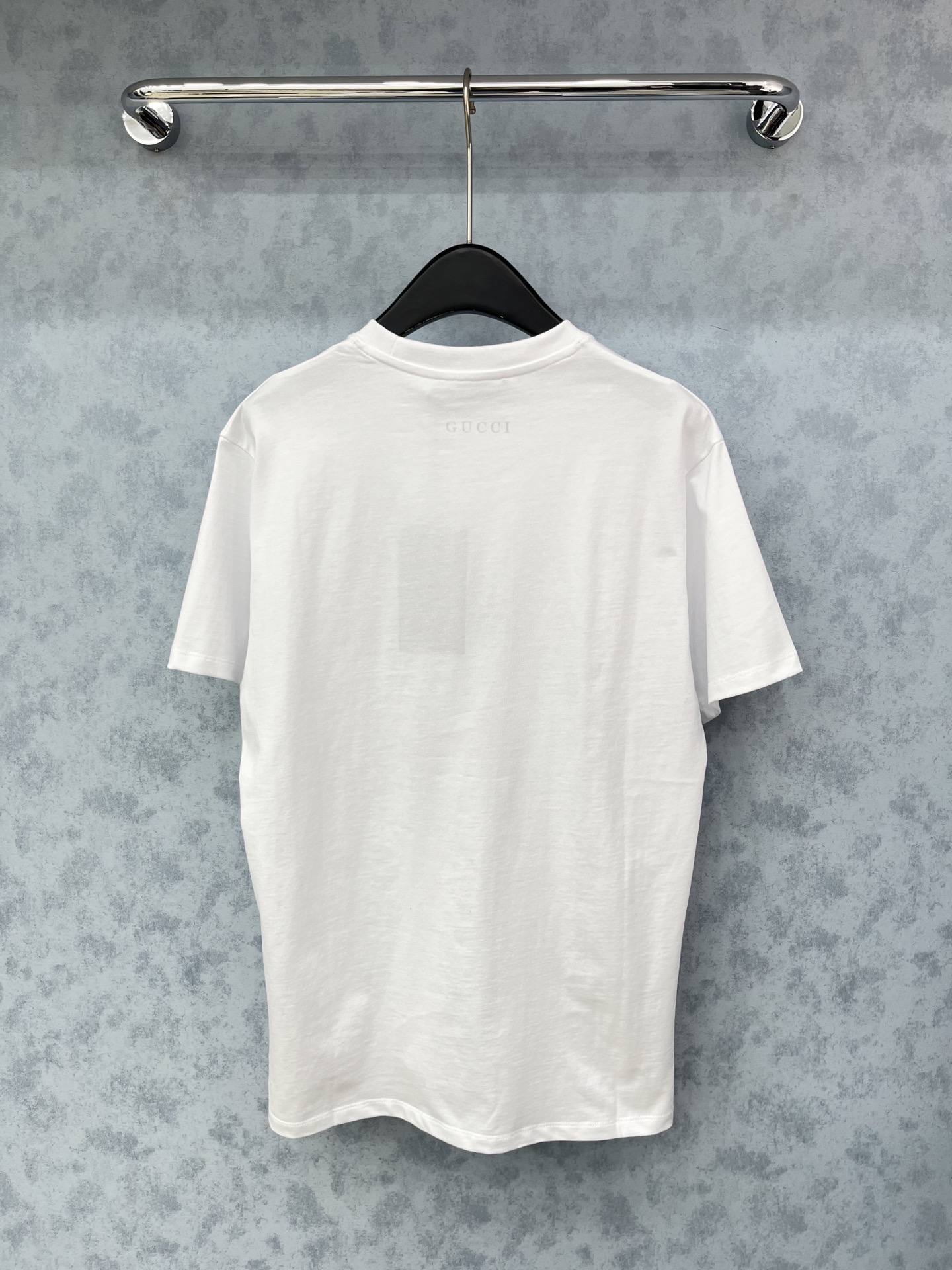 🛒𝐍𝐄𝐖 · 𝟐𝟎𝟐5/爆款现货原单品质 Guc*｜25新品印花刺绣短袖T恤宽松版型上身巨显瘦！定制最新