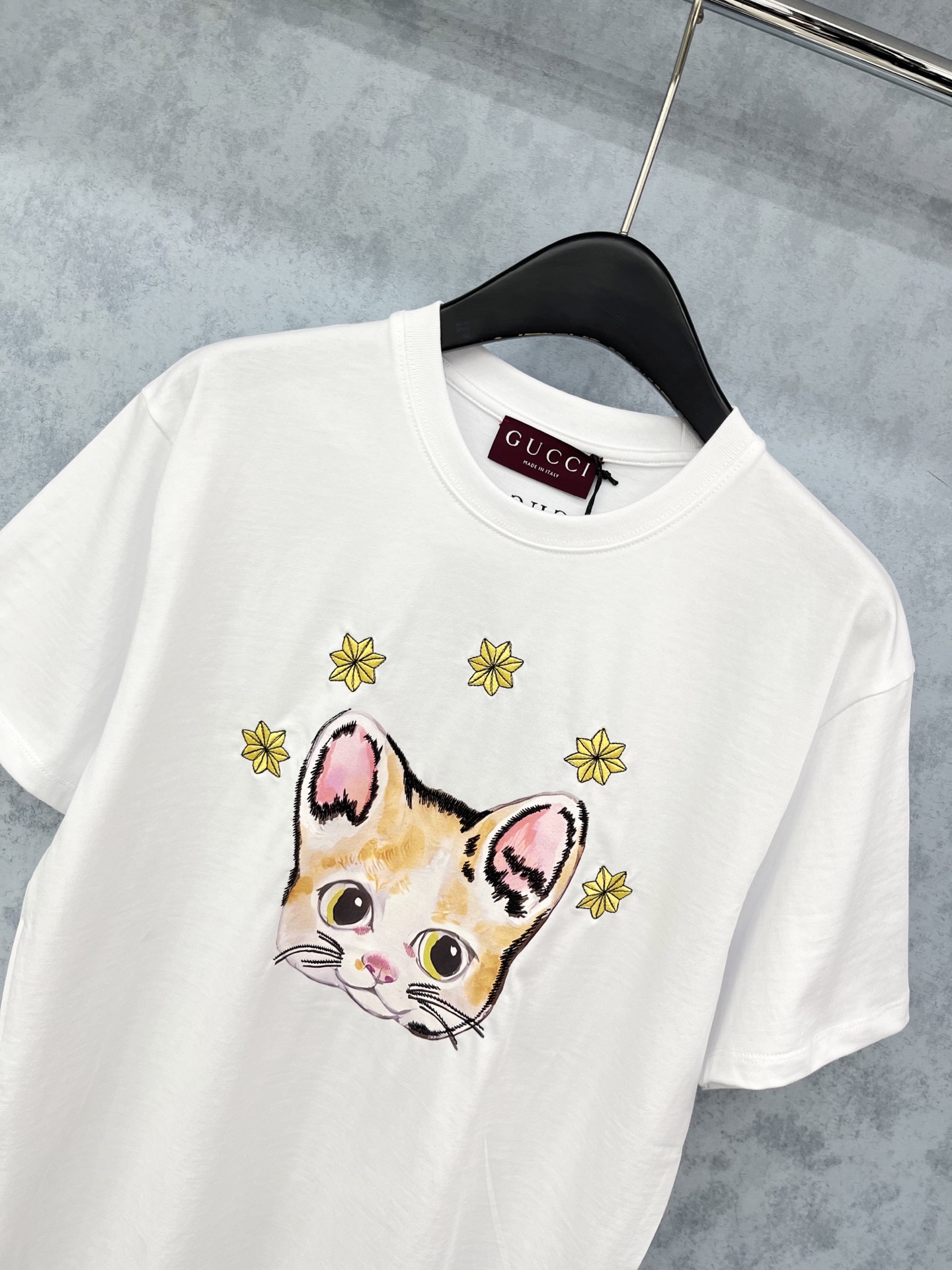 🛒𝐍𝐄𝐖 · 𝟐𝟎𝟐5/爆款现货原单品质 Guc*｜25新品印花刺绣短袖T恤宽松版型上身巨显瘦！定制最新