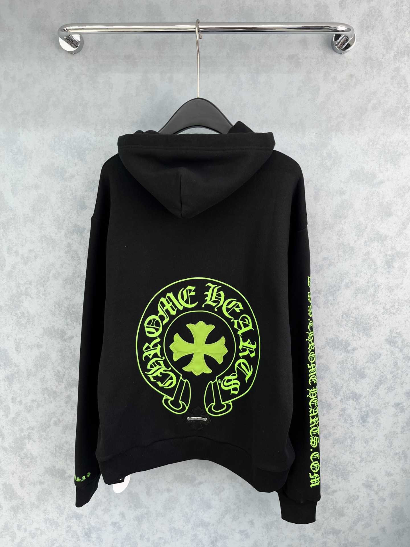 🛒𝐍𝐄𝐖 · 𝟐𝟎𝟐5/爆款现货【原版定制】克罗星*｜25经典带帽印花加绒卫衣干净利落的裁剪，落肩宽松慵