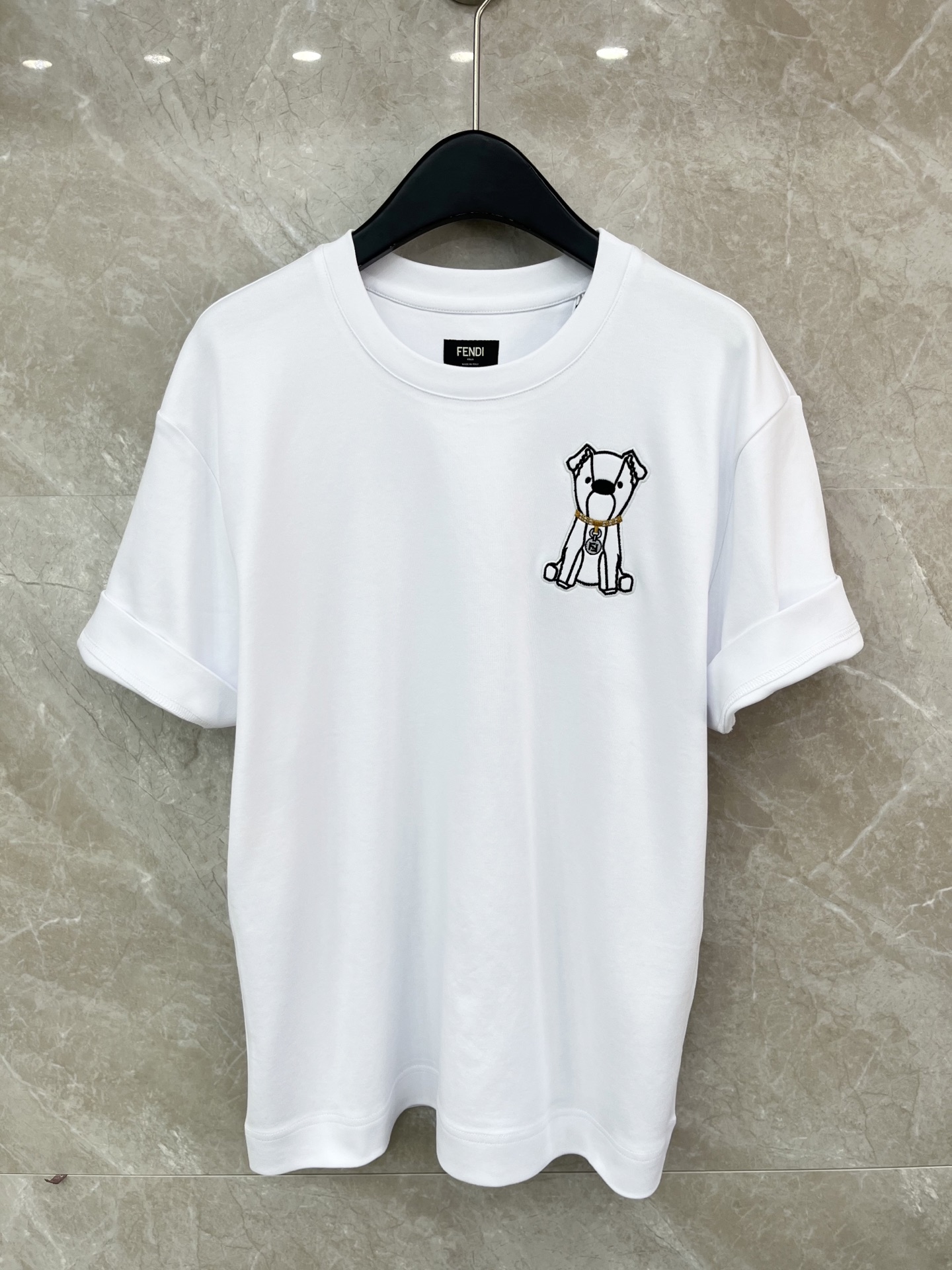 🛒𝐍𝐄𝐖 · 𝟐𝟎𝟐6/爆款现货原单品质 Fend*｜26新品刺绣短袖T恤精致宽松版型上身巨百搭定制最新