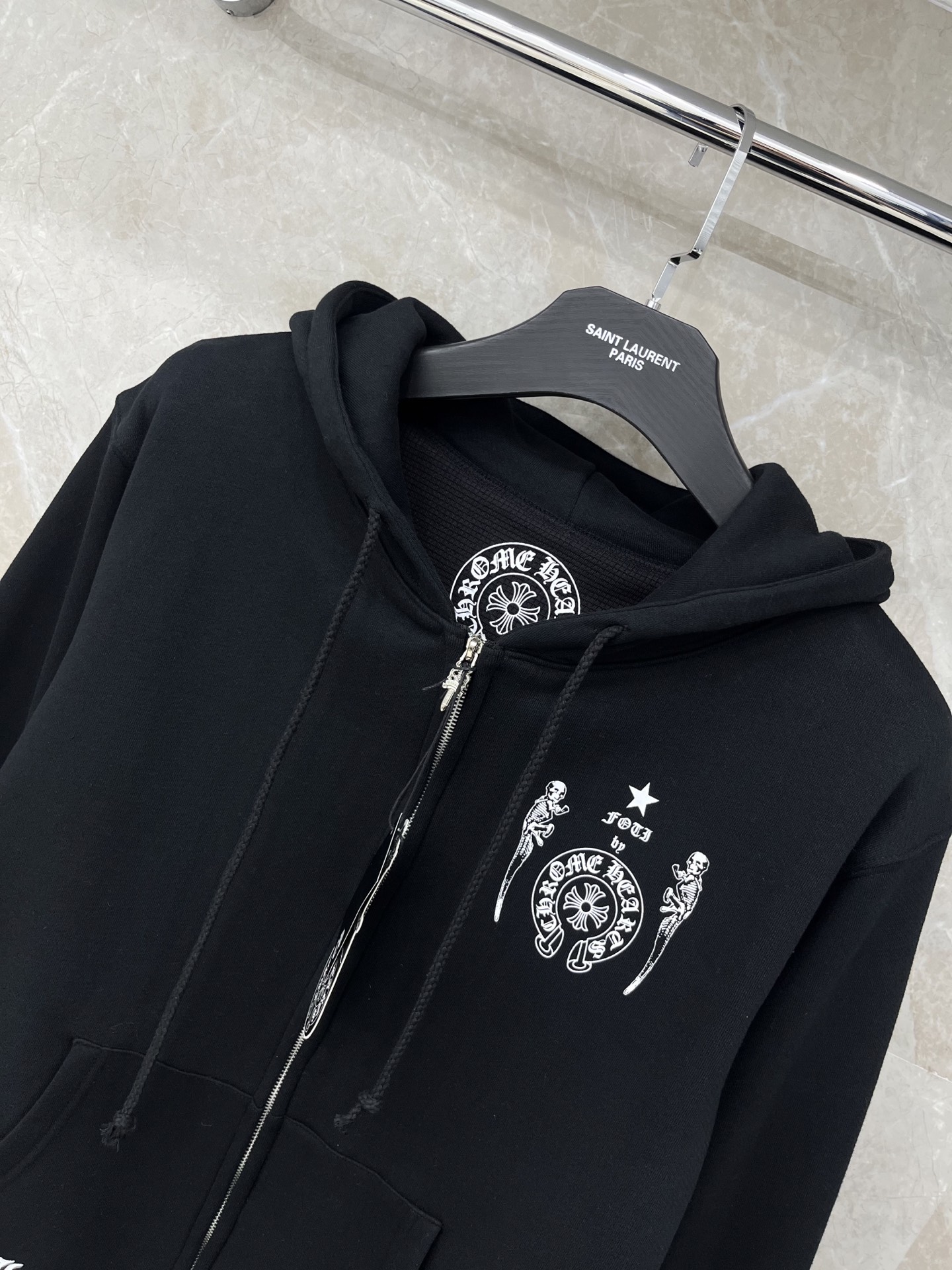 🛒𝐍𝐄𝐖 · 𝟐𝟎𝟐5/爆款现货原单品质 克罗星｜25带帽双层新品外套高端定制棉质面料 撞色印花重工设计