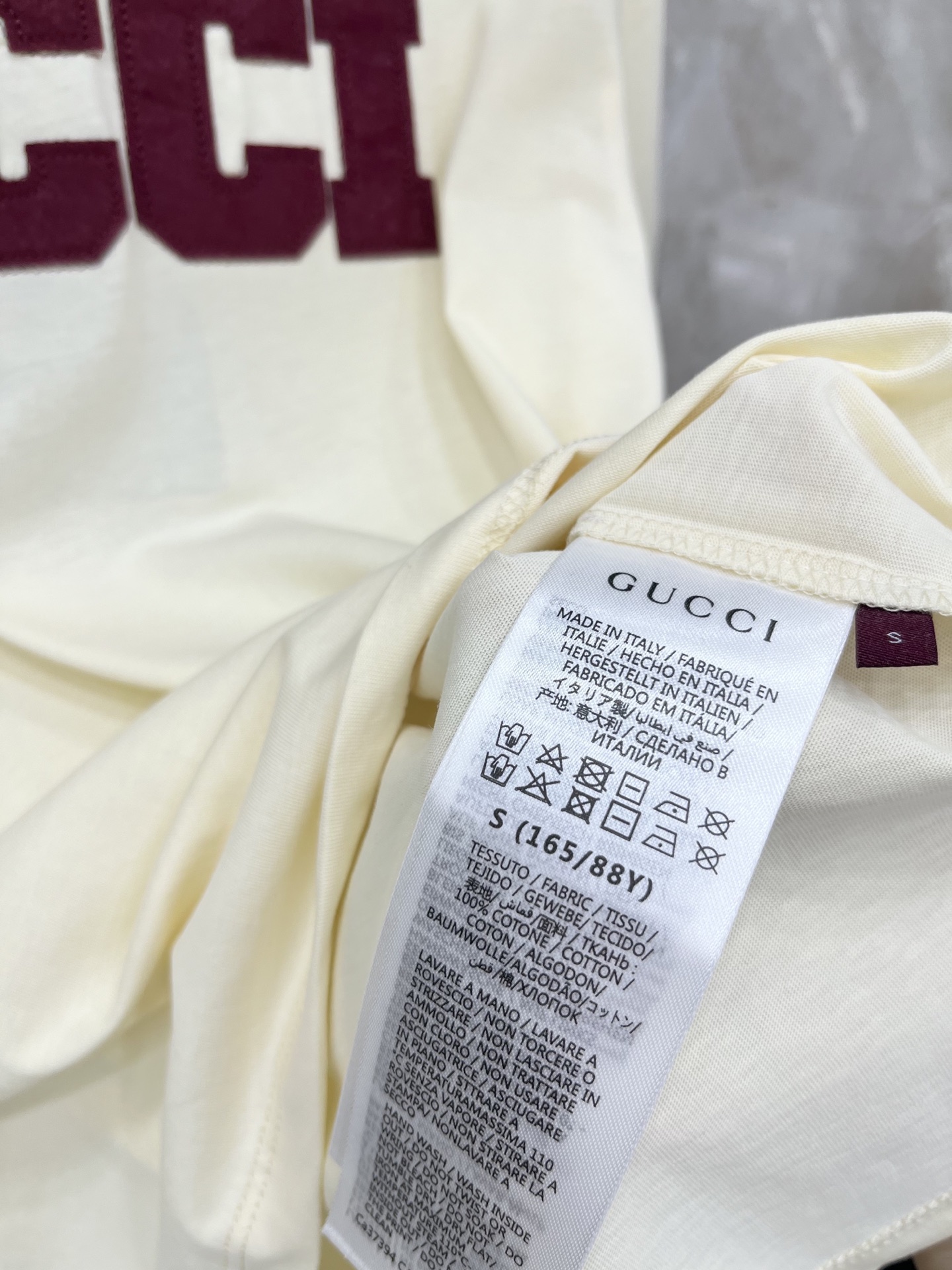 🛒𝐍𝐄𝐖 · 𝟐𝟎𝟐6/爆款现货原单品质 Gucc*｜精致贴布绣短袖T恤高订面料 亲肤透气舒适标志性字母