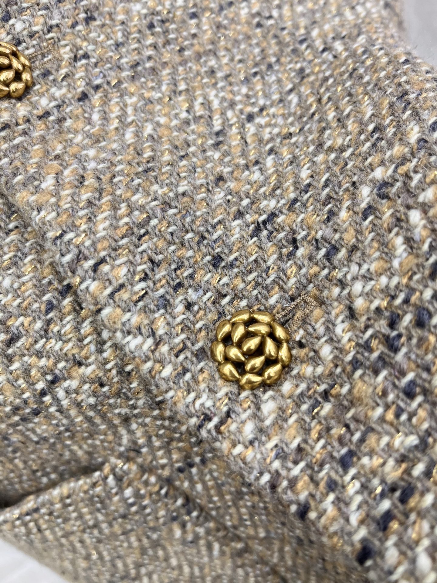 🛒𝐍𝐄𝐖 · 𝟐𝟎𝟐6/爆款现货原单品质 Lp*｜26早春新品粗花呢翻领外套混色纱线设计 大工厂订制！羊