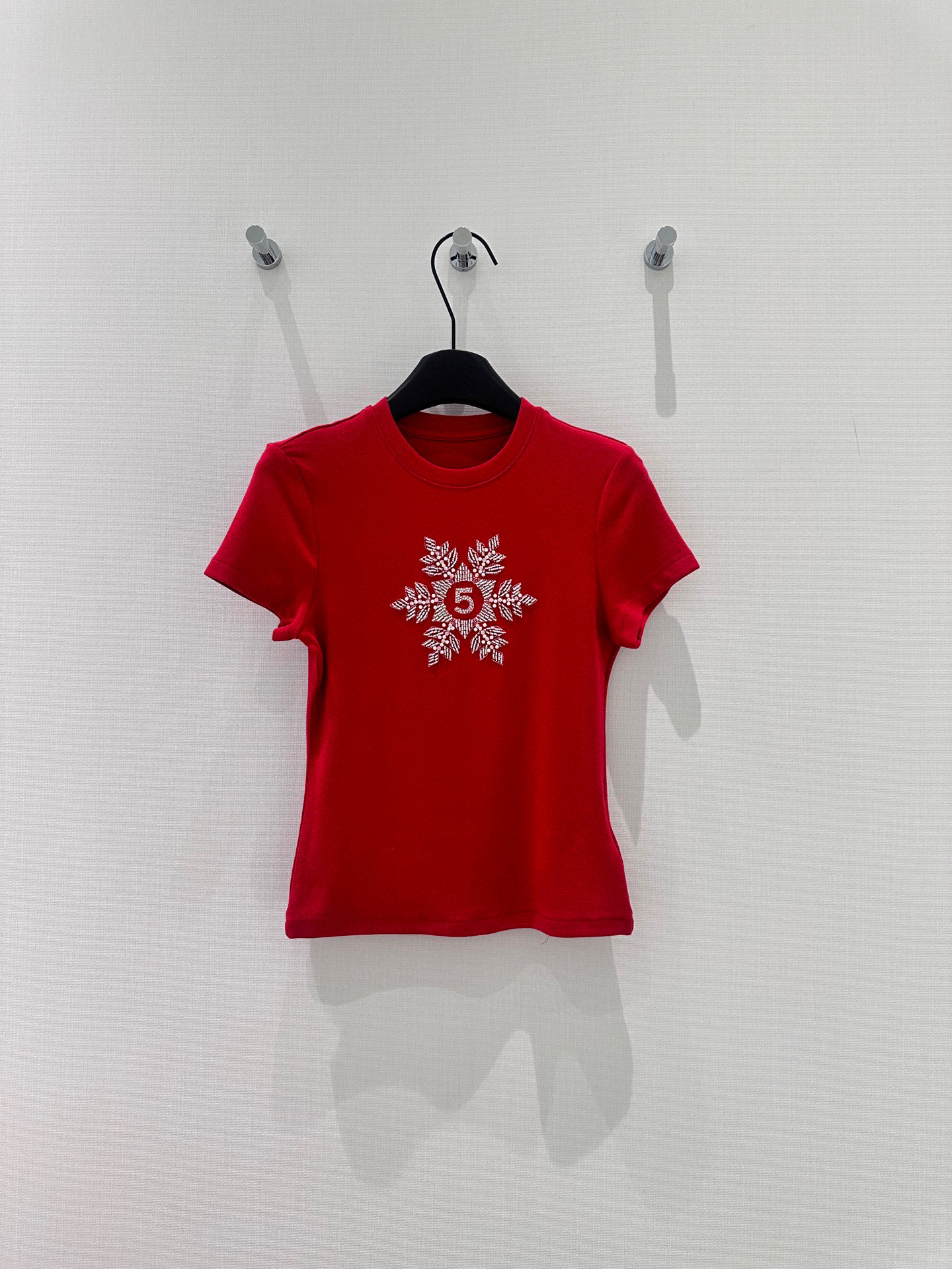 🛒𝐍𝐄𝐖 · 𝟐𝟎𝟐6/爆款现货设计师 原创｜2026新款短袖T云感舒适的系列！上身的触感谁穿谁知道的舒