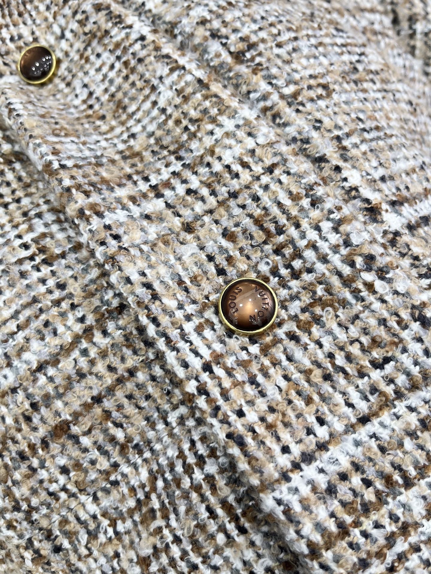 🛒𝐍𝐄𝐖 · 𝟐𝟎𝟐5/爆款现货原单品质 Lv｜25秋冬立领粗花呢棉服外套代购爆款 非常实用经典的单品保