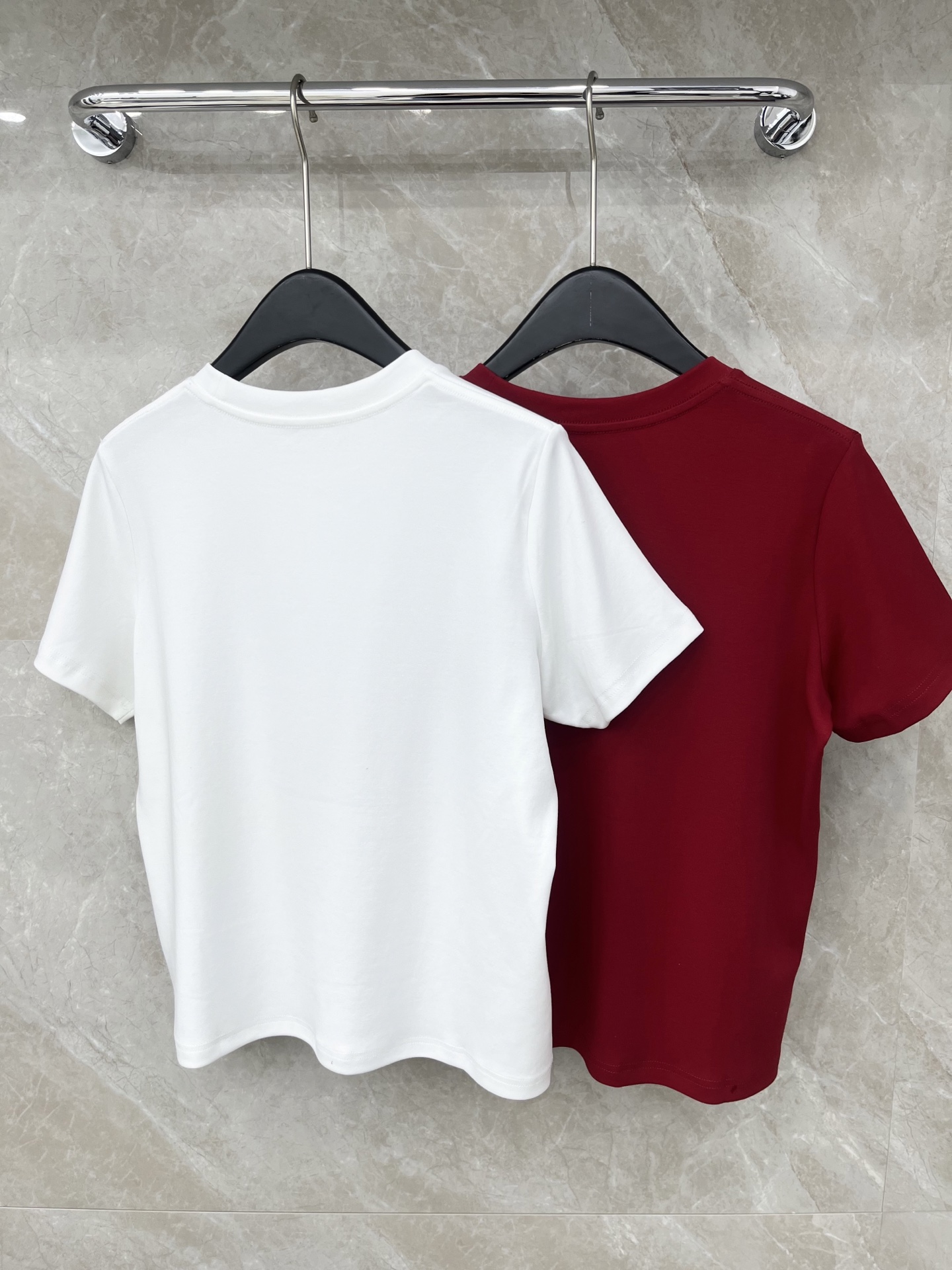 🛒𝐍𝐄𝐖 · 𝟐𝟎𝟐6/爆款现货原单品质 小众*｜26马年限定新品短袖T恤精致宽松版型上身巨显瘦！定制最