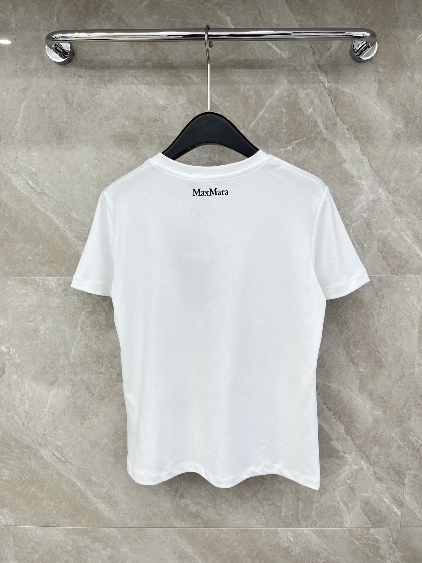 🛒𝐍𝐄𝐖 · 𝟐𝟎𝟐6/爆款现货原单品质 Max*｜精致印花订珠短袖T恤高订面料 精致手工 亲肤透气舒适