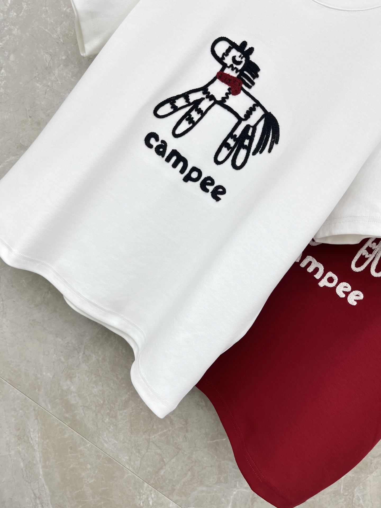 🛒𝐍𝐄𝐖 · 𝟐𝟎𝟐6/爆款现货原单品质 小众*｜26马年限定新品短袖T恤精致宽松版型上身巨显瘦！定制最