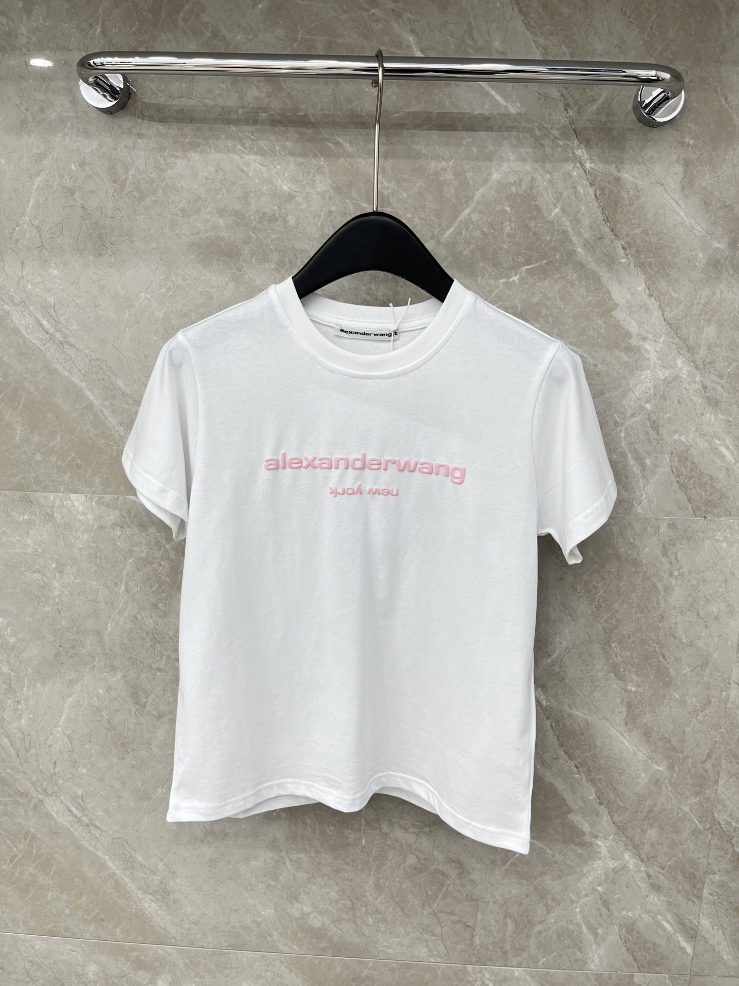 🛒𝐍𝐄𝐖 · 𝟐𝟎𝟐6/爆款现货【原版定制】 Alex*｜2026新品圆领短版短袖𝑇𝑒𝑒定制YB棉材质 