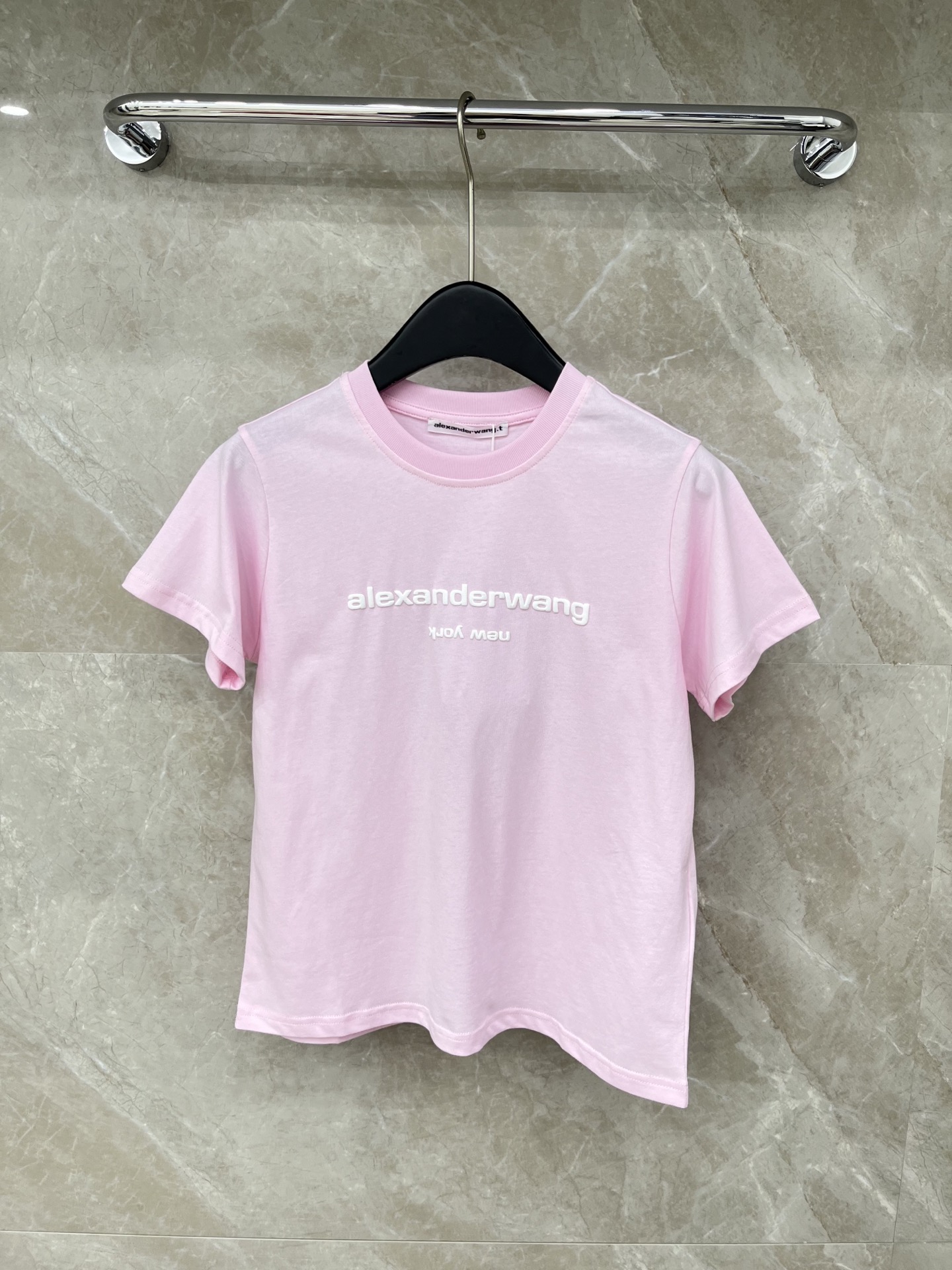 🛒𝐍𝐄𝐖 · 𝟐𝟎𝟐6/爆款现货【原版定制】 Alex*｜2026新品圆领短版短袖𝑇𝑒𝑒定制YB棉材质 