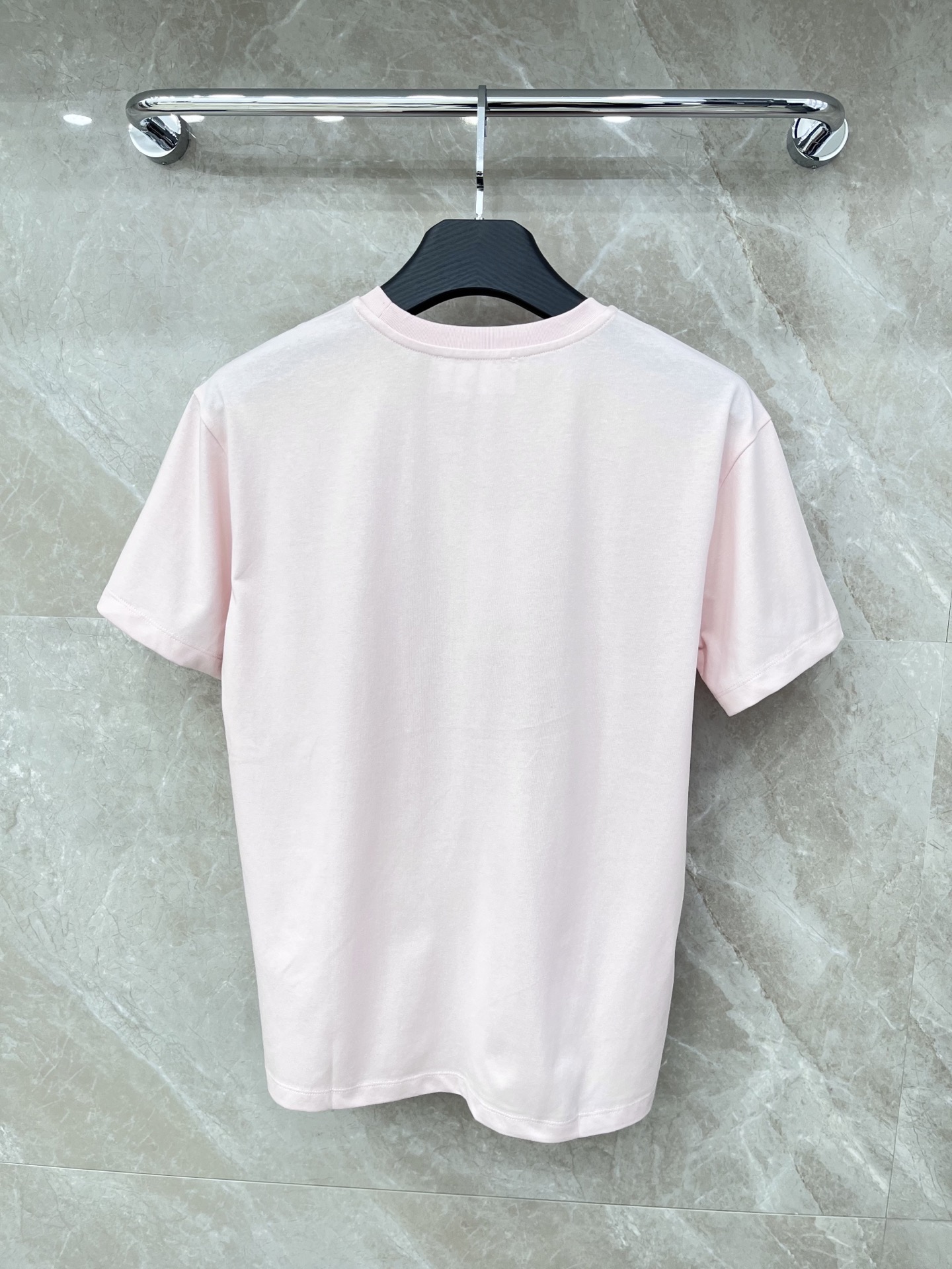 🛒𝐍𝐄𝐖 · 𝟐𝟎𝟐6/爆款现货原单品质 MM6*｜26新品印花短袖T恤精致宽松版型上身巨显瘦！定制最新