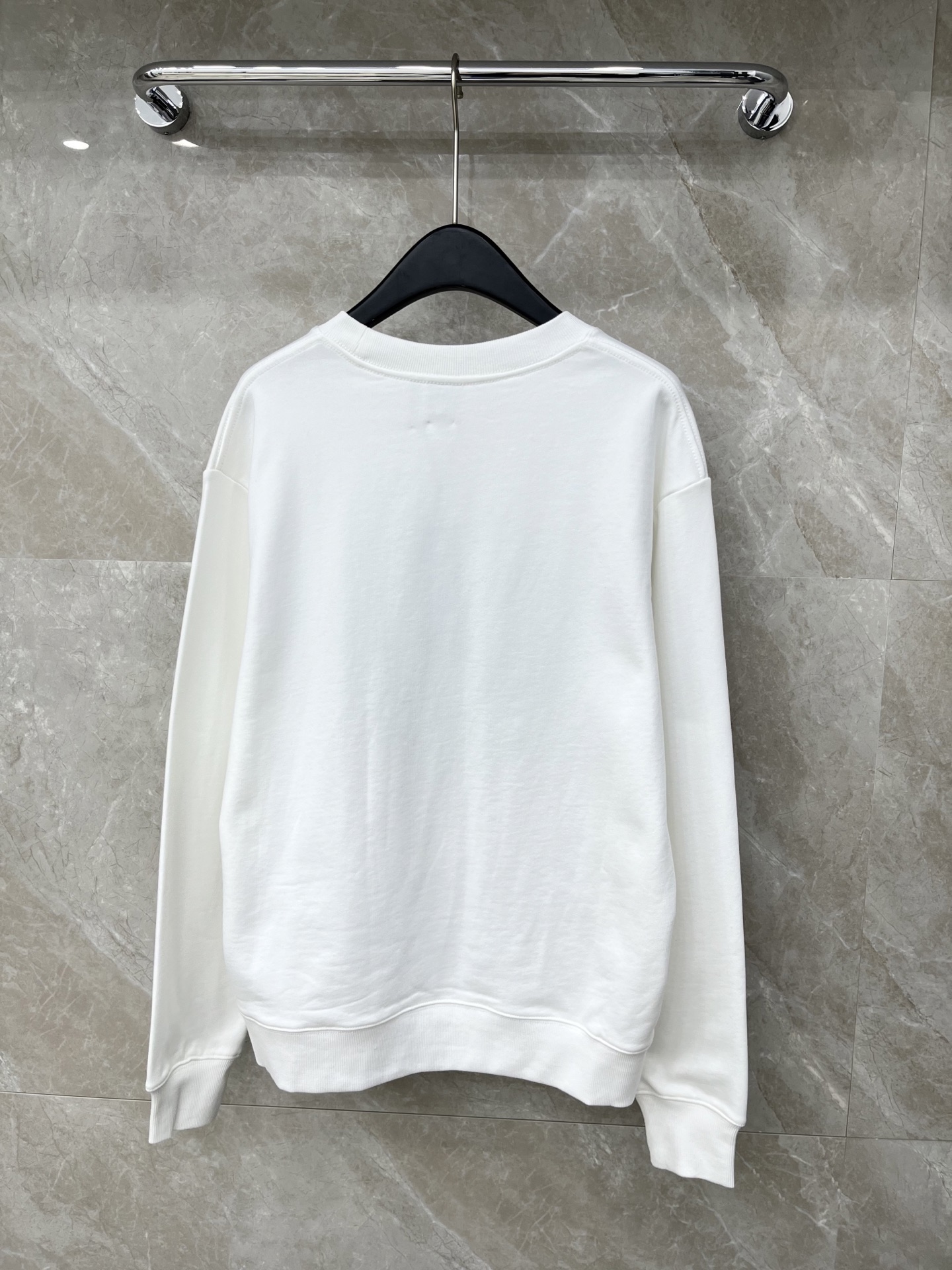 🛒𝐍𝐄𝐖 · 𝟐𝟎𝟐6/爆款现货原单品质 Dio*｜26新品四叶草🍀撞色刺绣卫衣精致宽松版型 上身巨显瘦