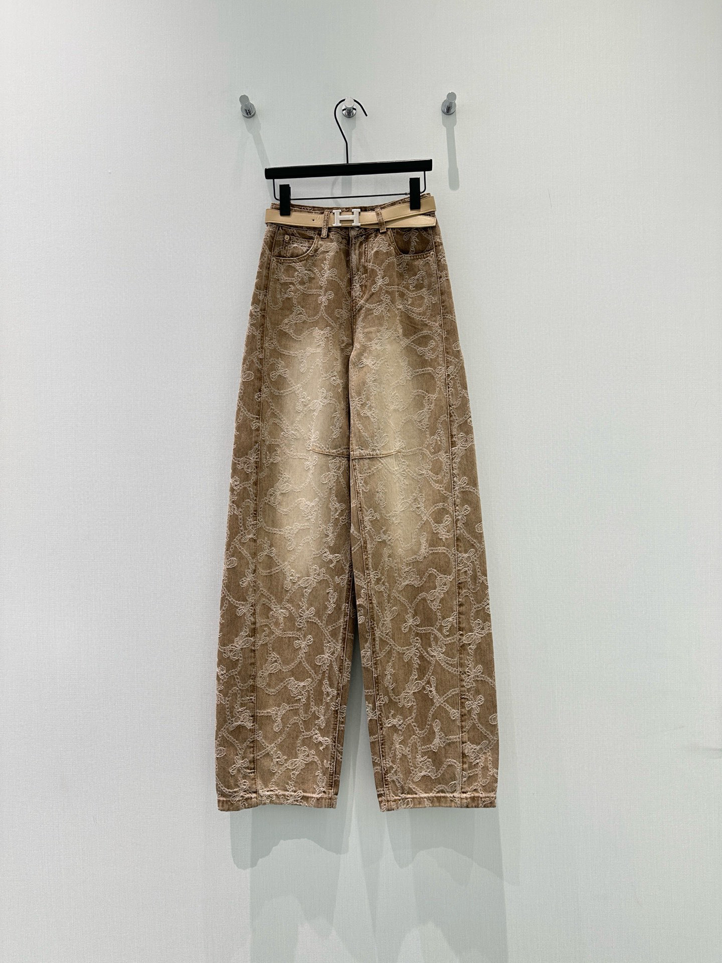 🛒𝐍𝐄𝐖 · 𝟐𝟎𝟐6/爆款现货【早春新款】原创｜定制纹理提花牛仔裤采用高端定制面料，牛仔穿起来非常舒适