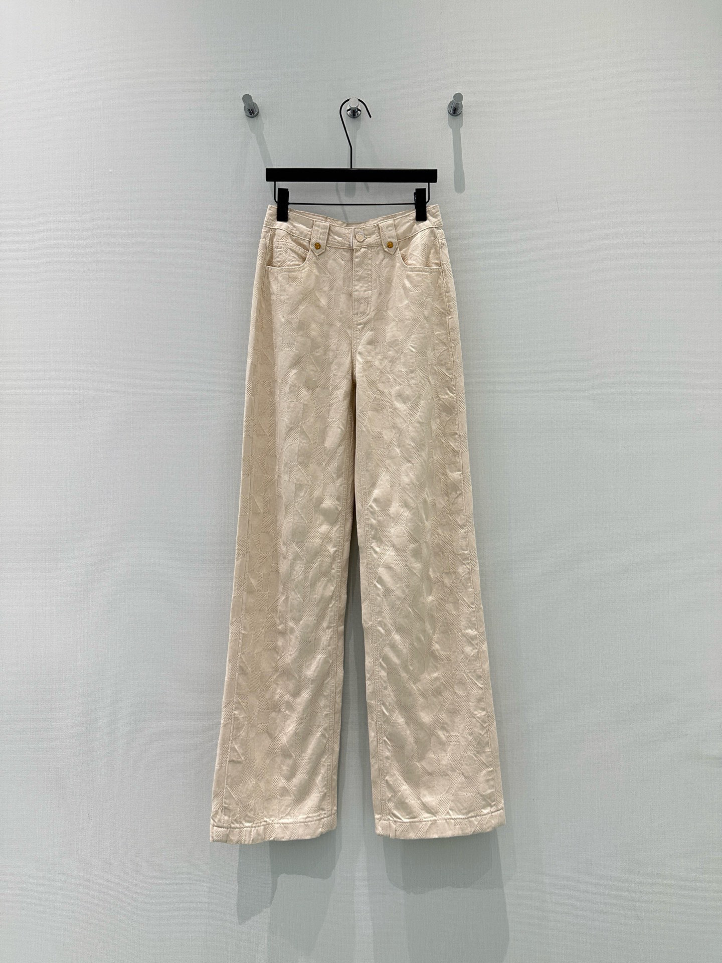 🛒𝐍𝐄𝐖 · 𝟐𝟎𝟐6/爆款现货【早春新款】原创｜定制纹理提花牛仔裤采用高端定制面料，牛仔穿起来非常舒适