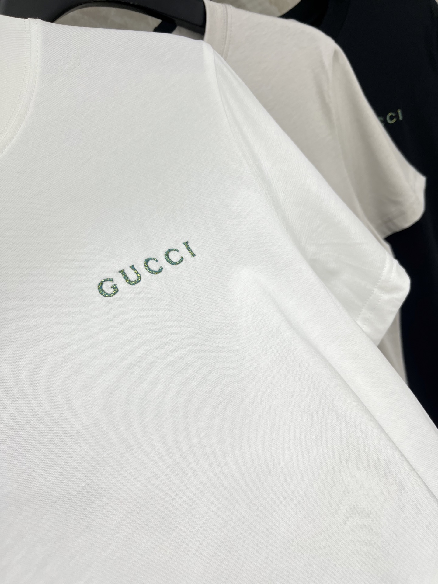 🛒𝐍𝐄𝐖 · 𝟐𝟎𝟐6/爆款现货原单品质 Guc*｜26新品刺绣短袖T恤精致宽松版型上身巨显瘦！定制最新