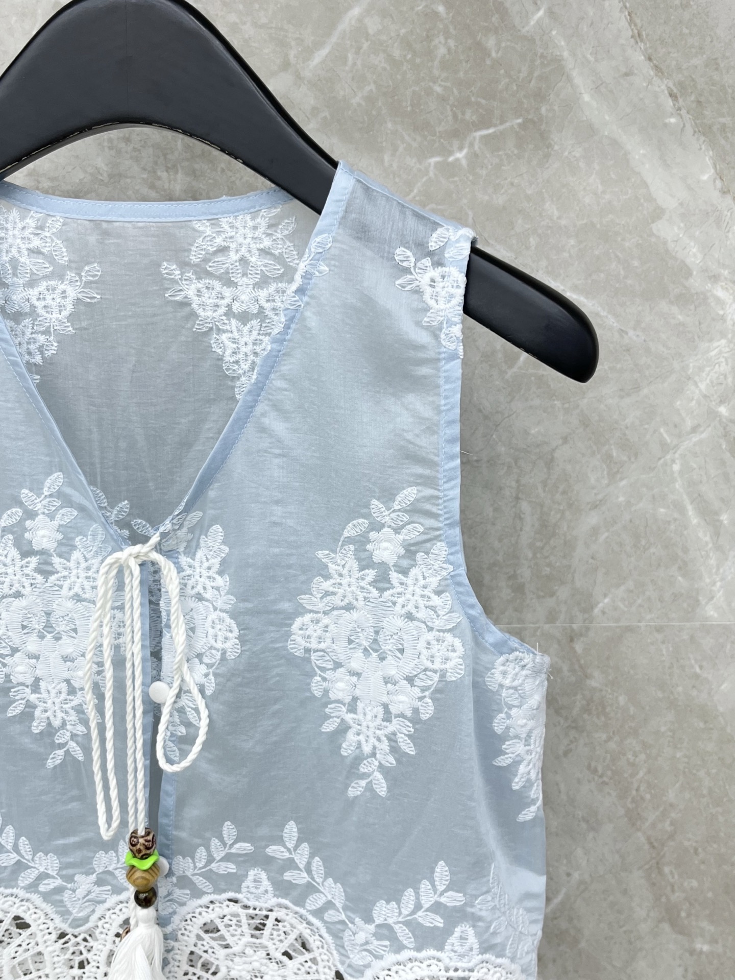 🛒𝐍𝐄𝐖 · 𝟐𝟎𝟐6/爆款现货原单品质 小众*｜2026新品撞色刺绣马甲衬衫 系列款精致版型，高级肌理