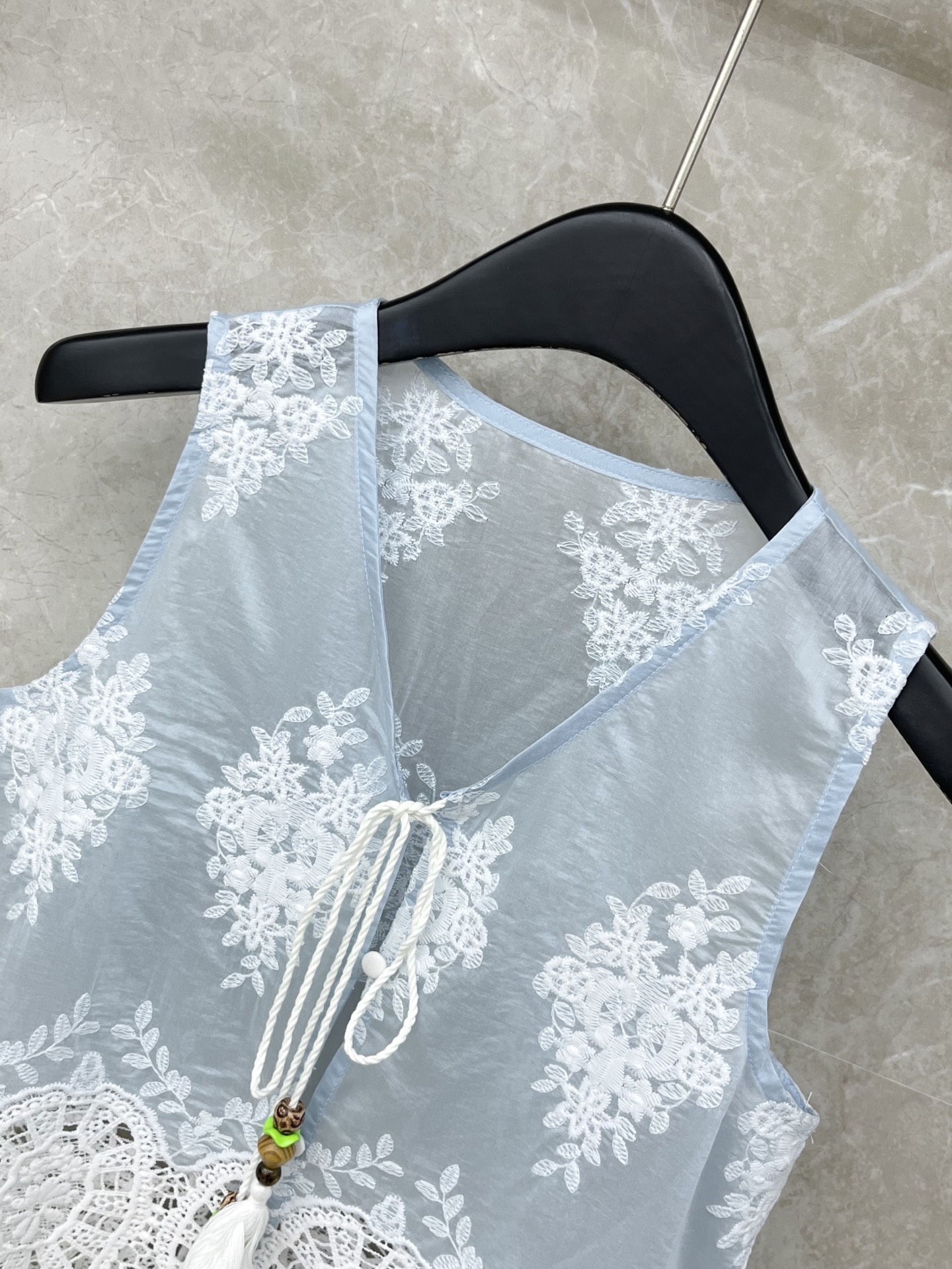 🛒𝐍𝐄𝐖 · 𝟐𝟎𝟐6/爆款现货原单品质 小众*｜2026新品撞色刺绣马甲衬衫 系列款精致版型，高级肌理