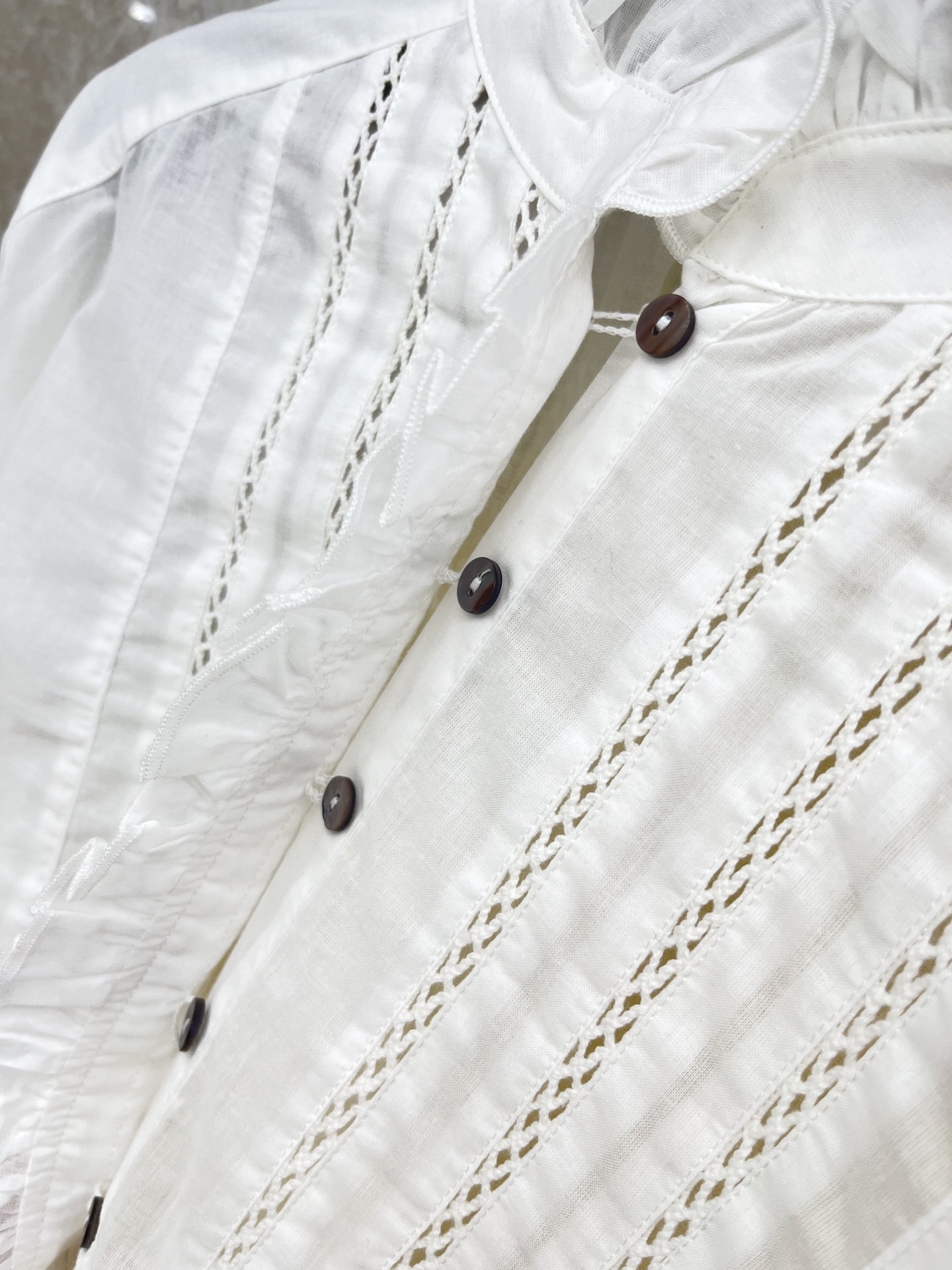 🛒𝐍𝐄𝐖 · 𝟐𝟎𝟐6/爆款现货原单品质 小众*｜2026新品法式刺绣花边衬衫精致版型，高级肌理细腻 极