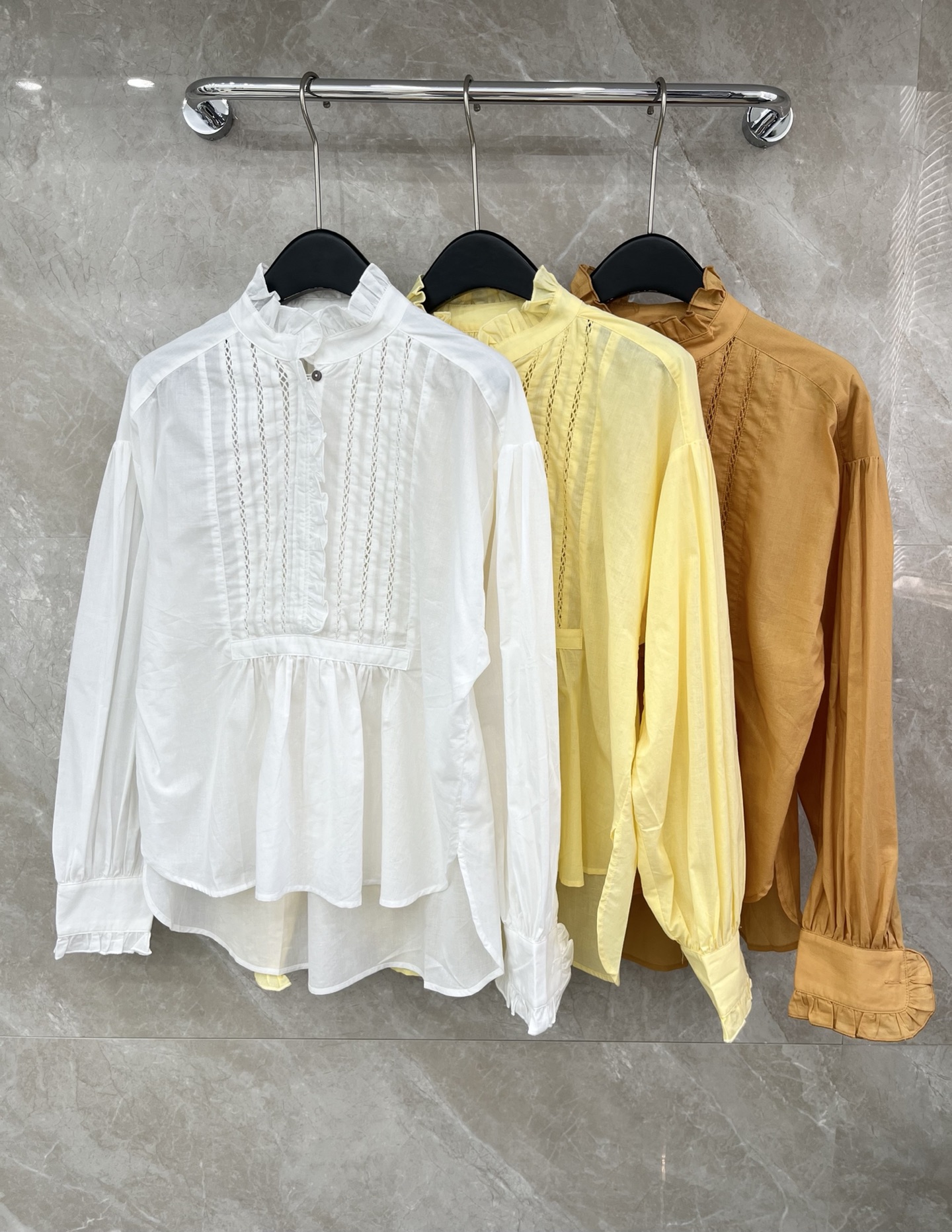 🛒𝐍𝐄𝐖 · 𝟐𝟎𝟐6/爆款现货原单品质 小众*｜2026新品法式刺绣花边衬衫精致版型，高级肌理细腻 极