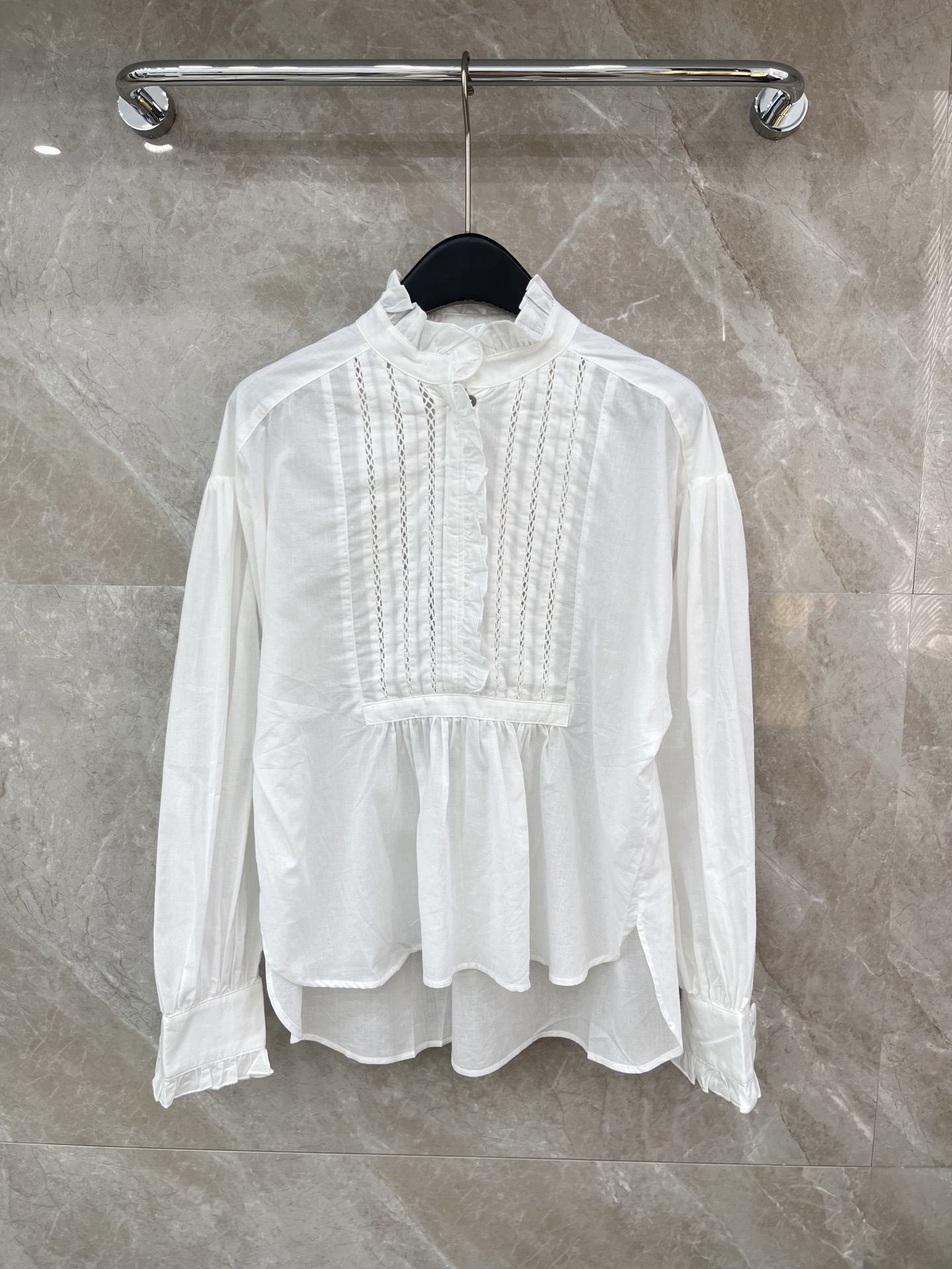 🛒𝐍𝐄𝐖 · 𝟐𝟎𝟐6/爆款现货原单品质 小众*｜2026新品法式刺绣花边衬衫精致版型，高级肌理细腻 极