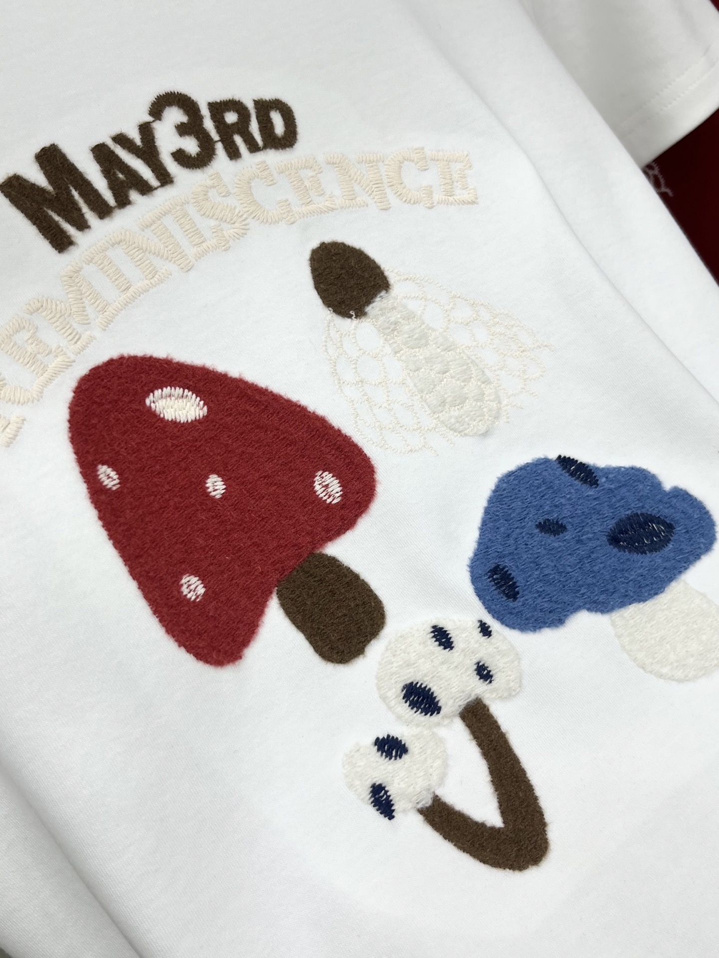 🛒𝐍𝐄𝐖 · 𝟐𝟎𝟐6/爆款现货原单品质 小众*｜26新品植绒刺绣短袖T恤精致宽松版型上身巨显瘦！定制最