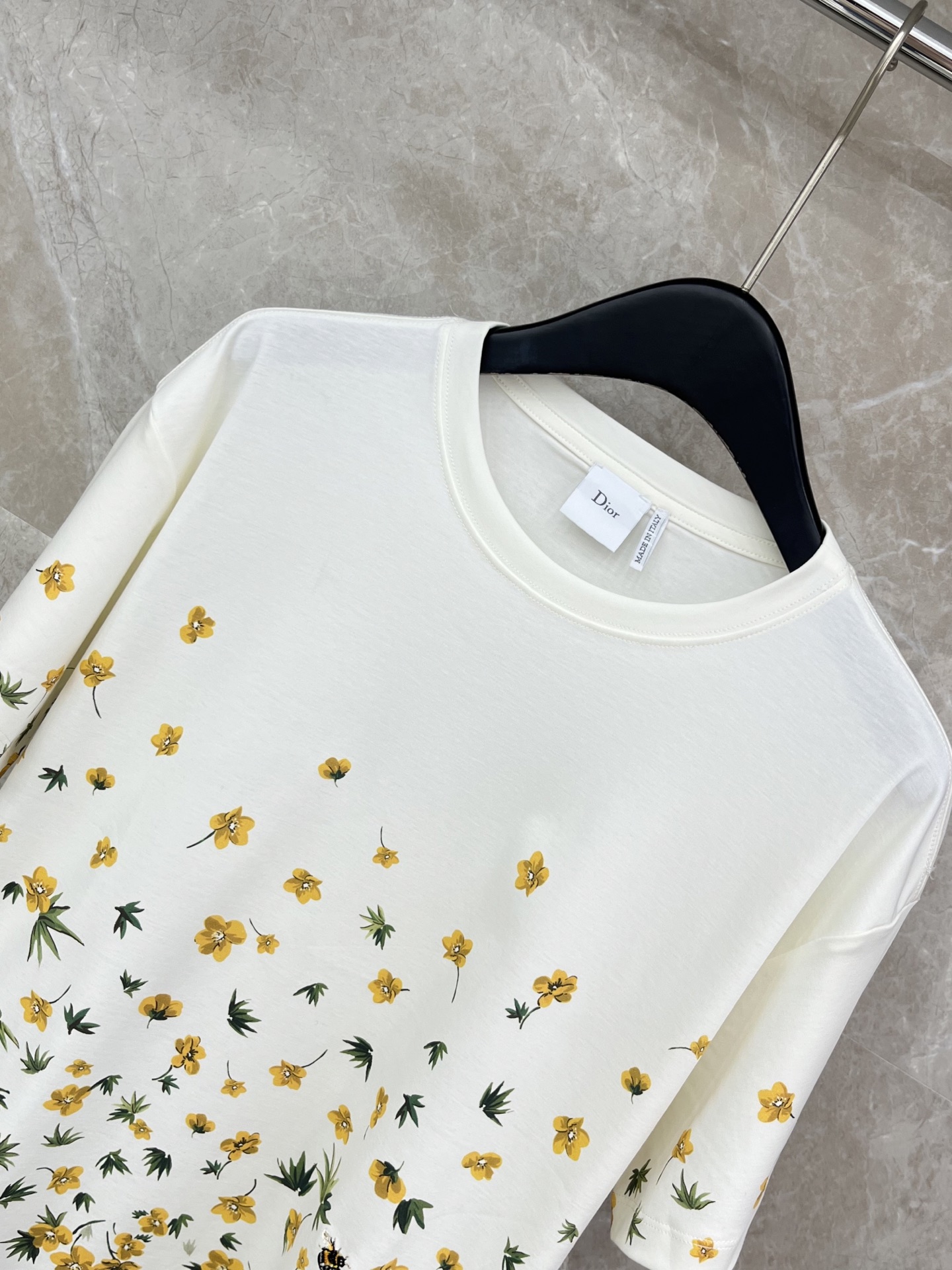 🛒𝐍𝐄𝐖 · 𝟐𝟎𝟐6/爆款现货原单品质 Dio *｜26新品印花刺绣短袖T恤精致宽松版型上身巨显瘦！男