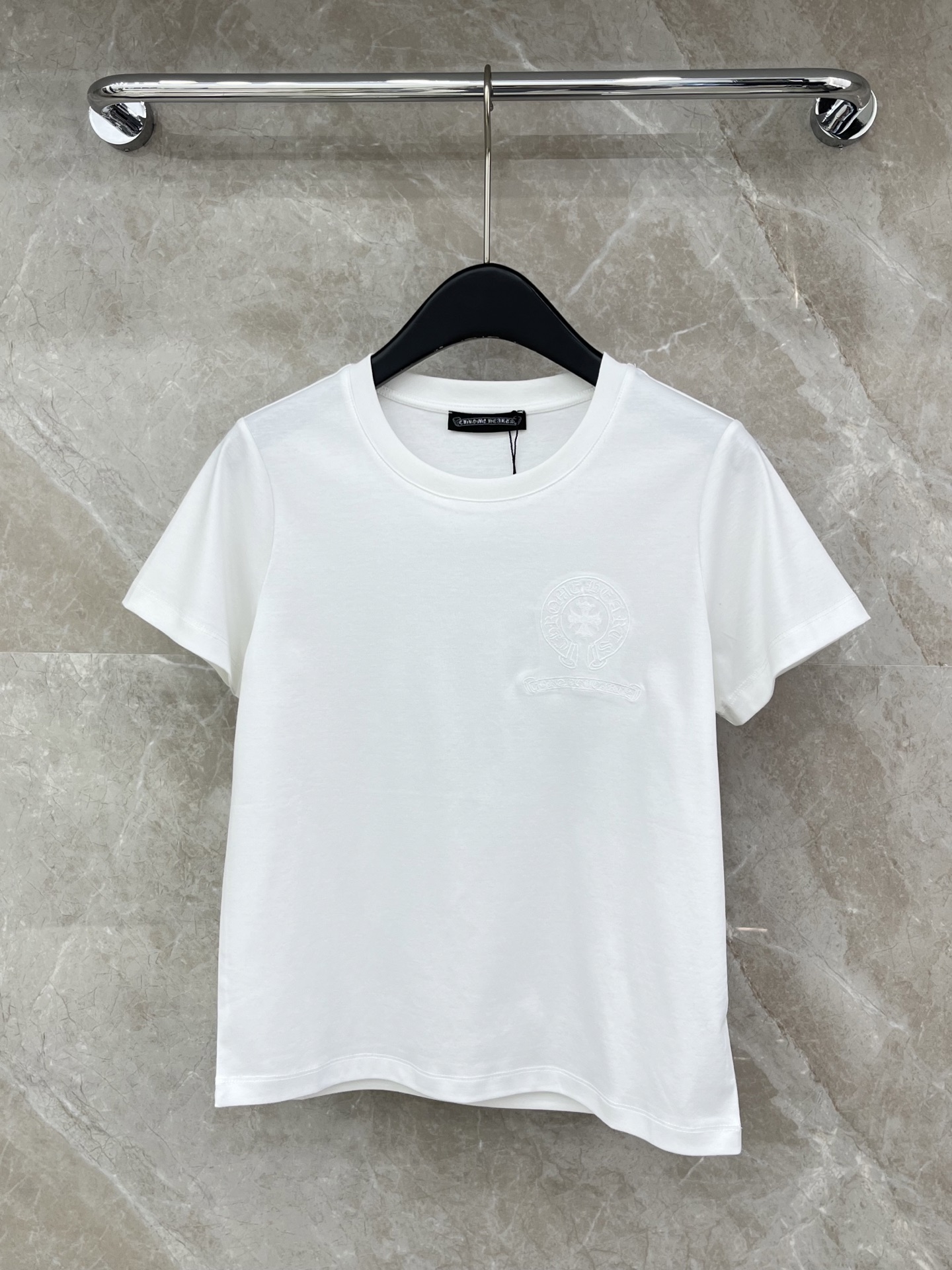 🛒𝐍𝐄𝐖 · 𝟐𝟎𝟐6/爆款现货原单品质 克罗星 *｜26新品印花短袖T恤精致宽松版型上身巨显瘦！男女同