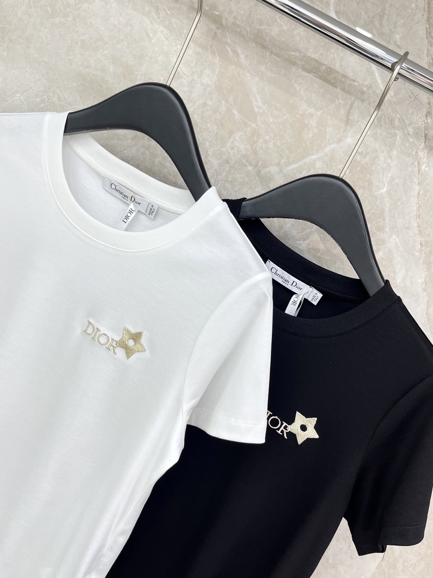 🛒𝐍𝐄𝐖 · 𝟐𝟎𝟐6/爆款现货原单品质 D*｜26新品印花短袖T恤精致宽松版型上身巨显瘦！男女同款定制