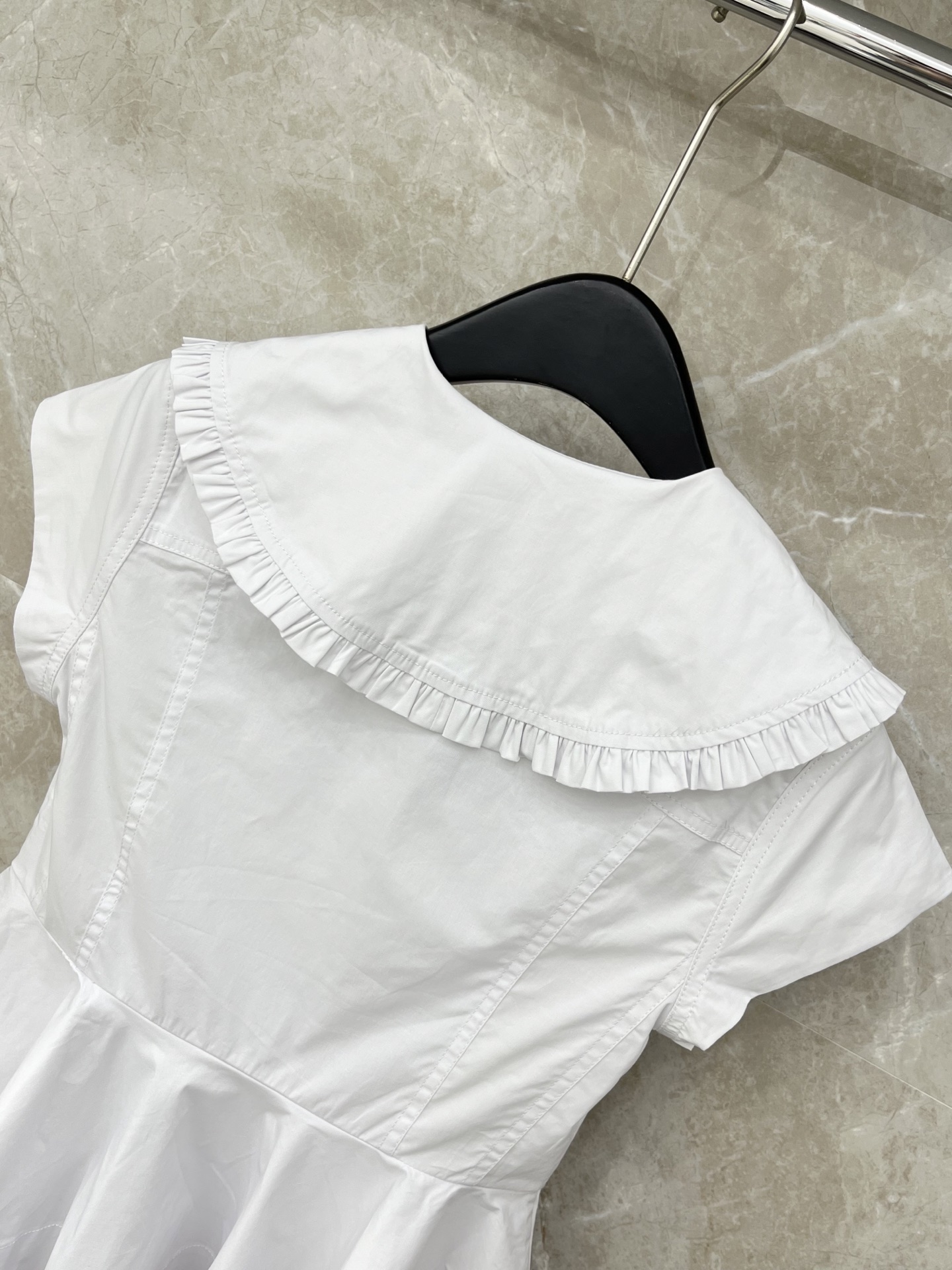 🛒𝐍𝐄𝐖 · 𝟐𝟎𝟐6/爆款现货原单品质 小众*｜2026新品短袖法式衬衫大翻领花边设计 高级肌理细腻 