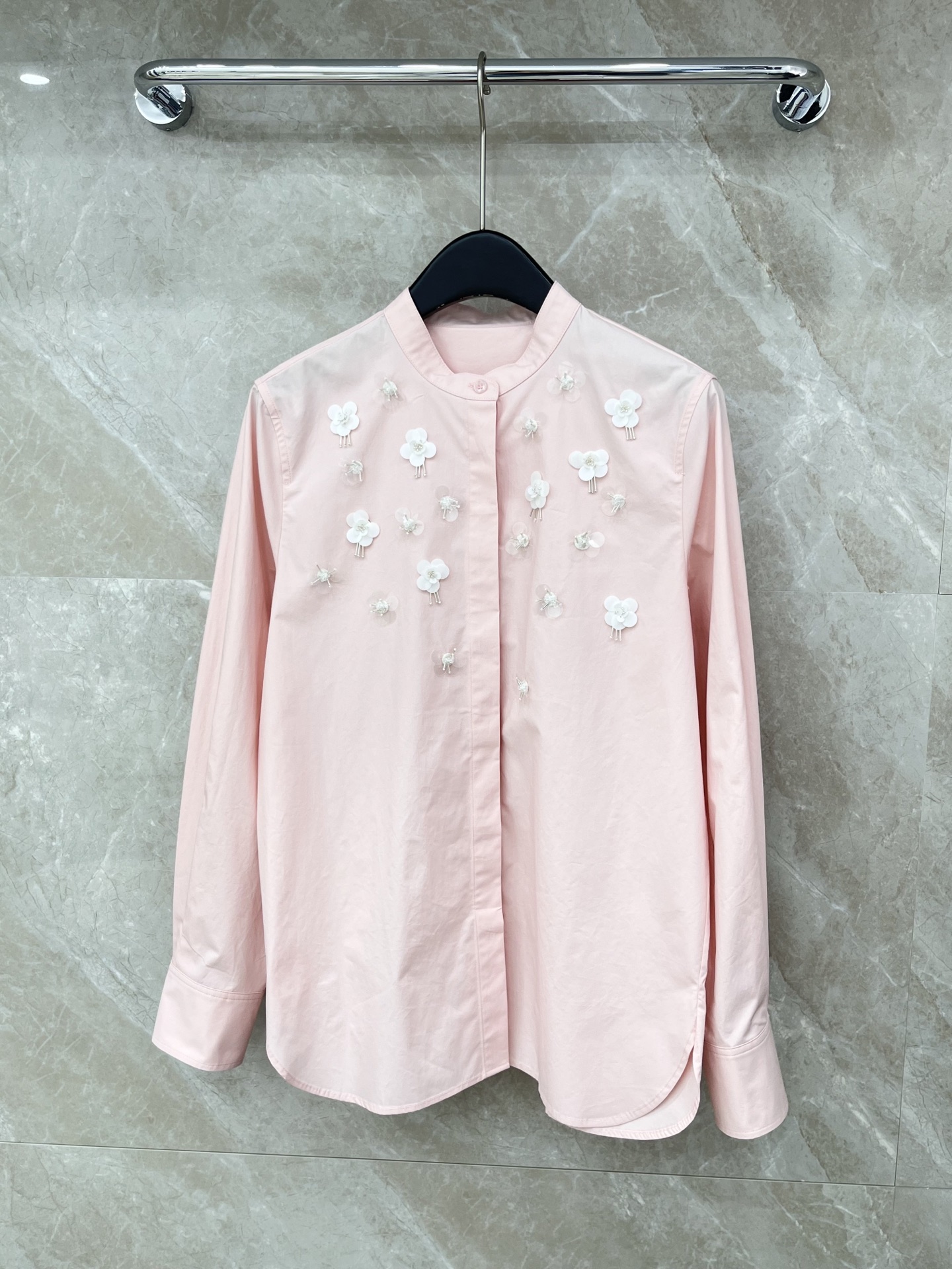 🛒𝐍𝐄𝐖 · 𝟐𝟎𝟐6/爆款现货原单品质 小众*｜2026新品长袖法式手工订珠衬衫精致甜美风设计 高级肌