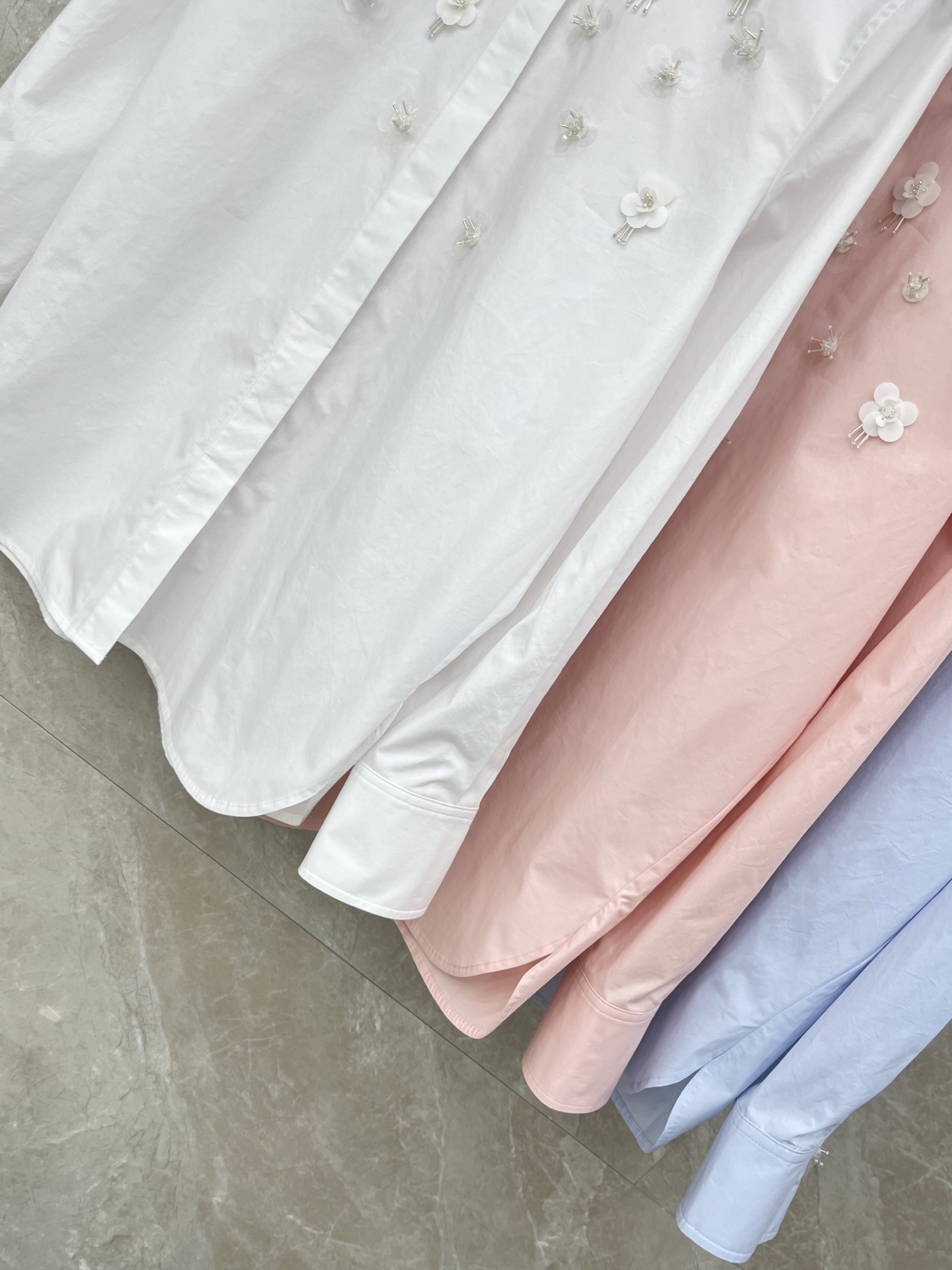 🛒𝐍𝐄𝐖 · 𝟐𝟎𝟐6/爆款现货原单品质 小众*｜2026新品长袖法式手工订珠衬衫精致甜美风设计 高级肌