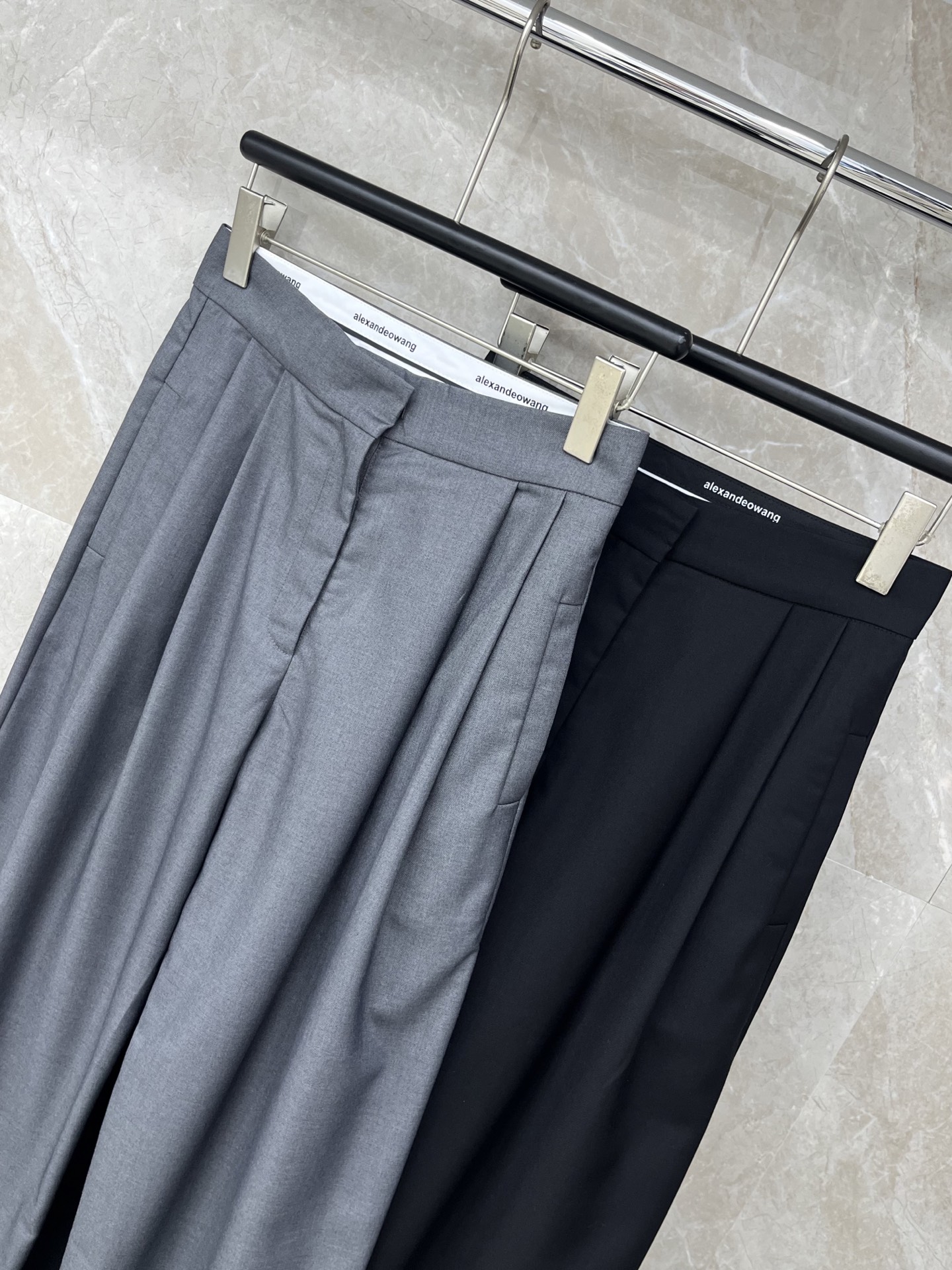 🛒𝐍𝐄𝐖 · 𝟐𝟎𝟐6/爆款现货设计师 原创｜26新款翻边字母印花休闲西裤【改动字母 介意勿拍】颜色百搭