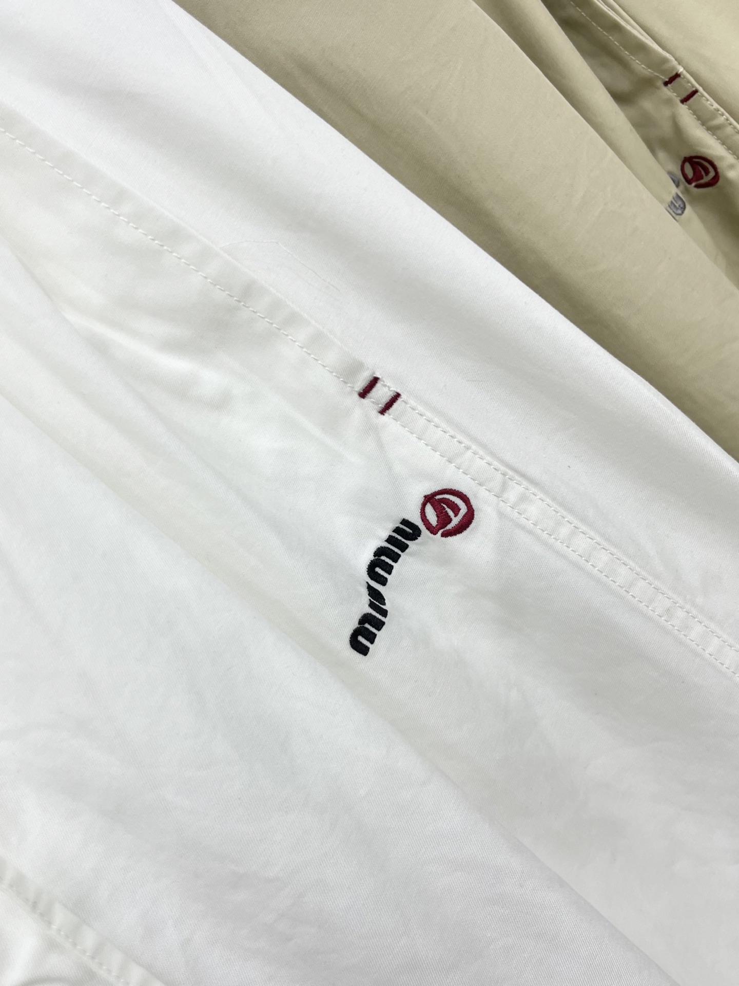 🛒𝐍𝐄𝐖 · 𝟐𝟎𝟐6/爆款现货【早春新款】Miu Mi*｜26新款抽绳休闲裤颜色百搭高级 尽显高级随意