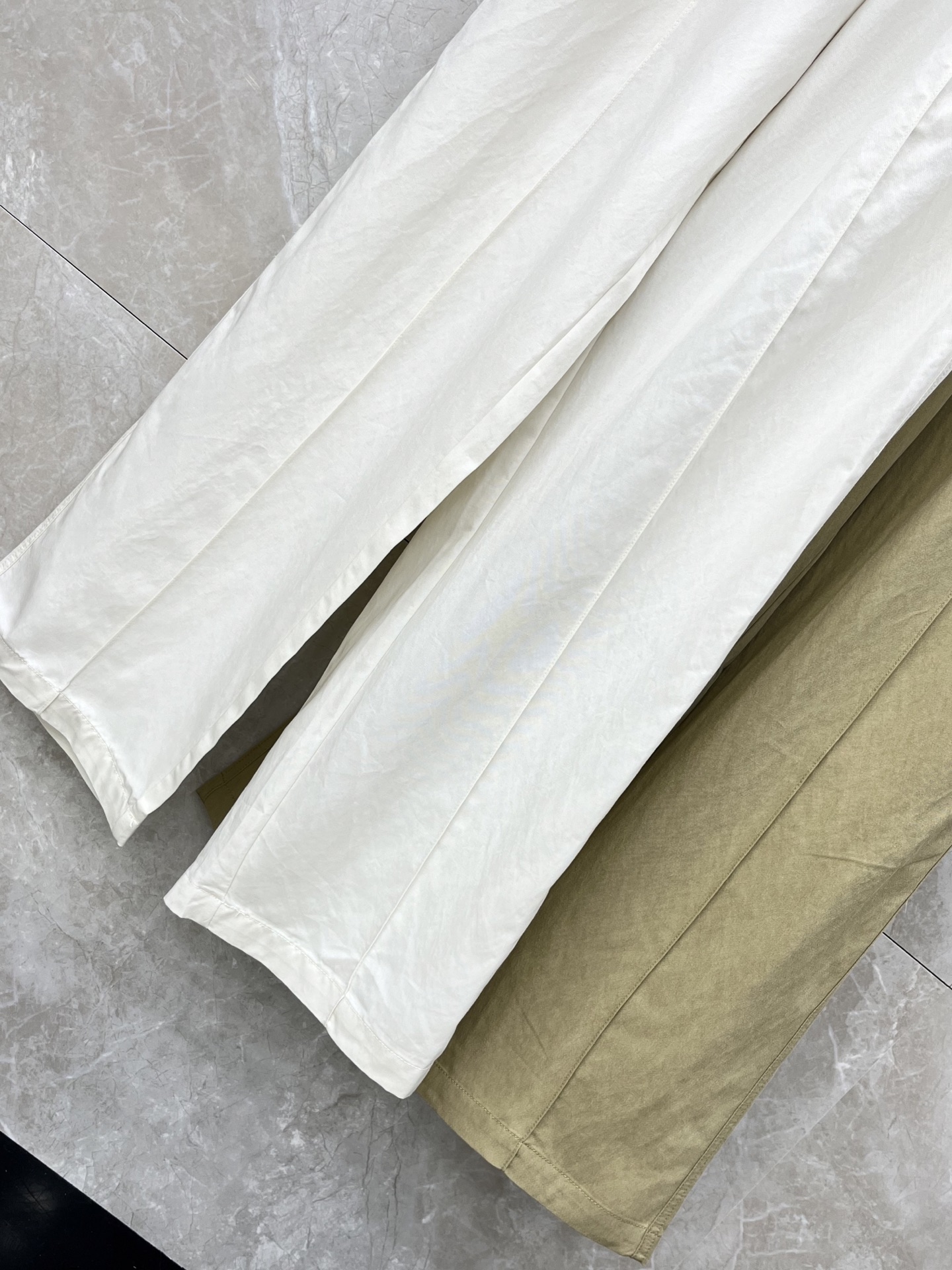 🛒𝐍𝐄𝐖 · 𝟐𝟎𝟐6/爆款现货【早春新款】Alex*｜26新款抽绳网纱织带休闲裤颜色百搭高级 尽显高级