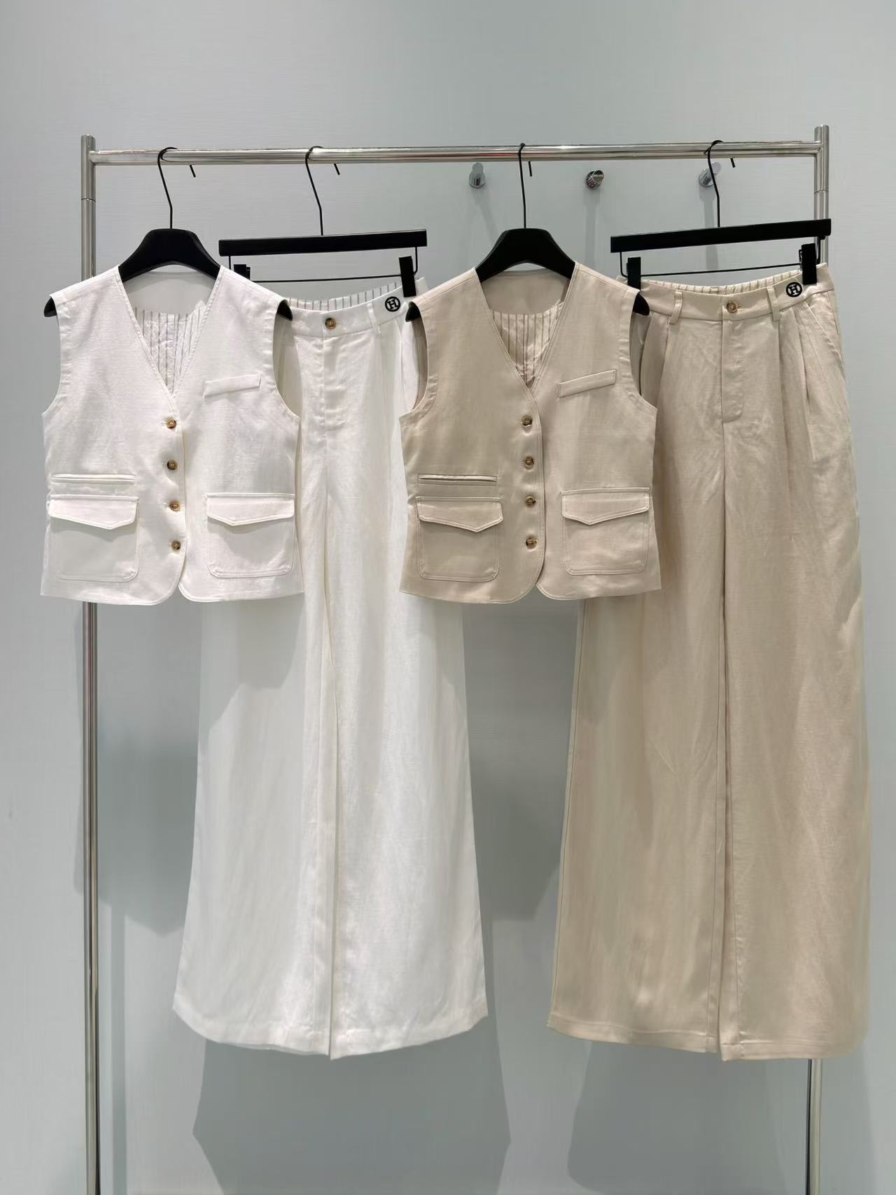 🛒𝐍𝐄𝐖 · 𝟐𝟎𝟐6/爆款现货【春夏上新】设计师｜26新品重工天丝亚麻系带马甲长裤套装！高端定制小背心