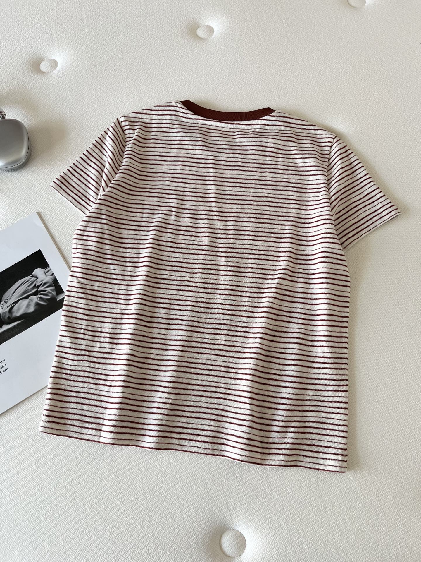 🛒𝐍𝐄𝐖 · 𝟐𝟎𝟐6/爆款现货【春夏上新】 设计师小众｜2026新款立体麦穗轮廓刺绣工艺款弹力T恤高订